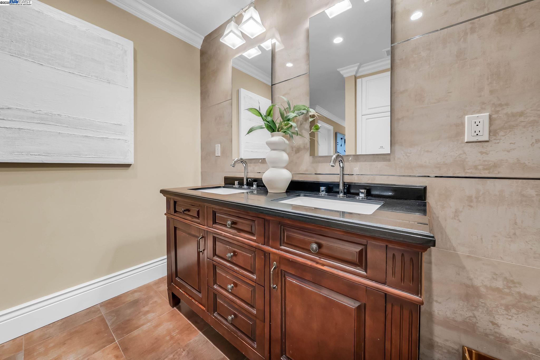 Detail Gallery Image 34 of 47 For 593 Saint George Rd, Danville,  CA 94526 - 2 Beds | 2 Baths