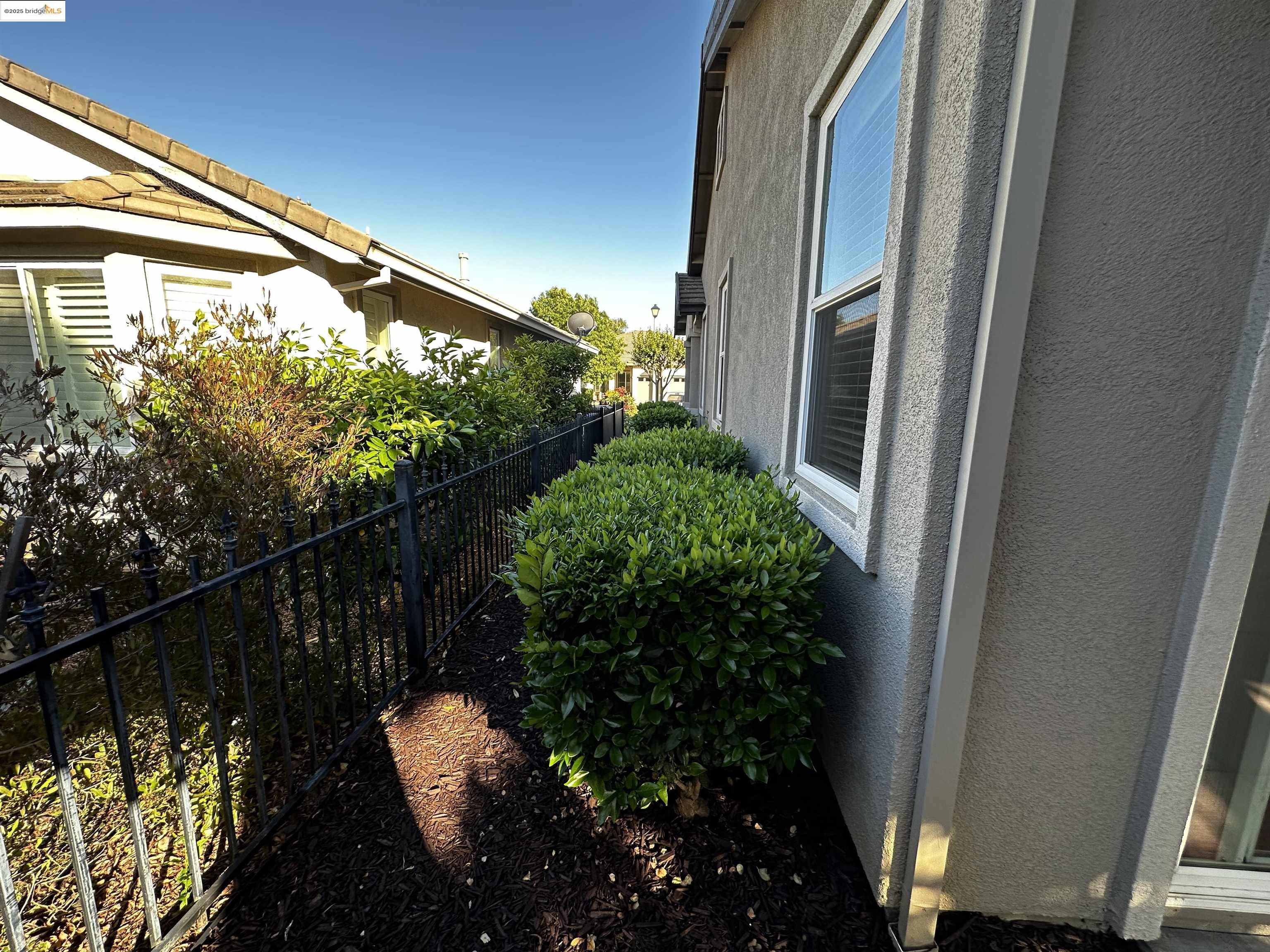 Detail Gallery Image 18 of 26 For 575 Quindell Way, Brentwood,  CA 94513 - 2 Beds | 2 Baths