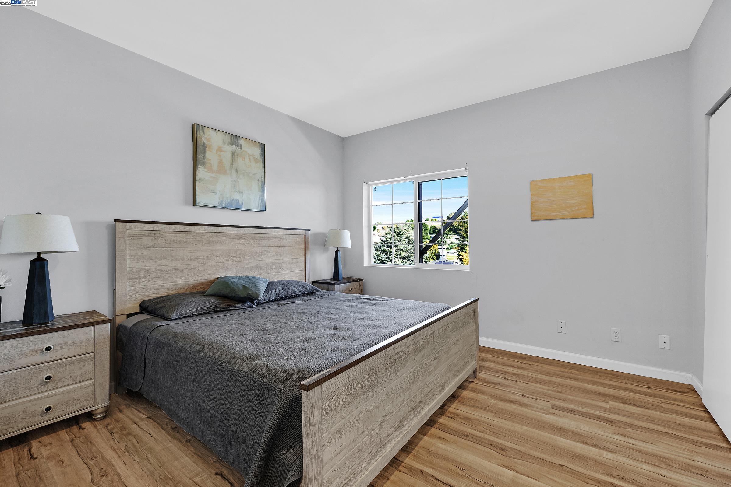 Detail Gallery Image 21 of 38 For 19464 Yuma St, Castro Valley,  CA 94546 - 5 Beds | 3/1 Baths