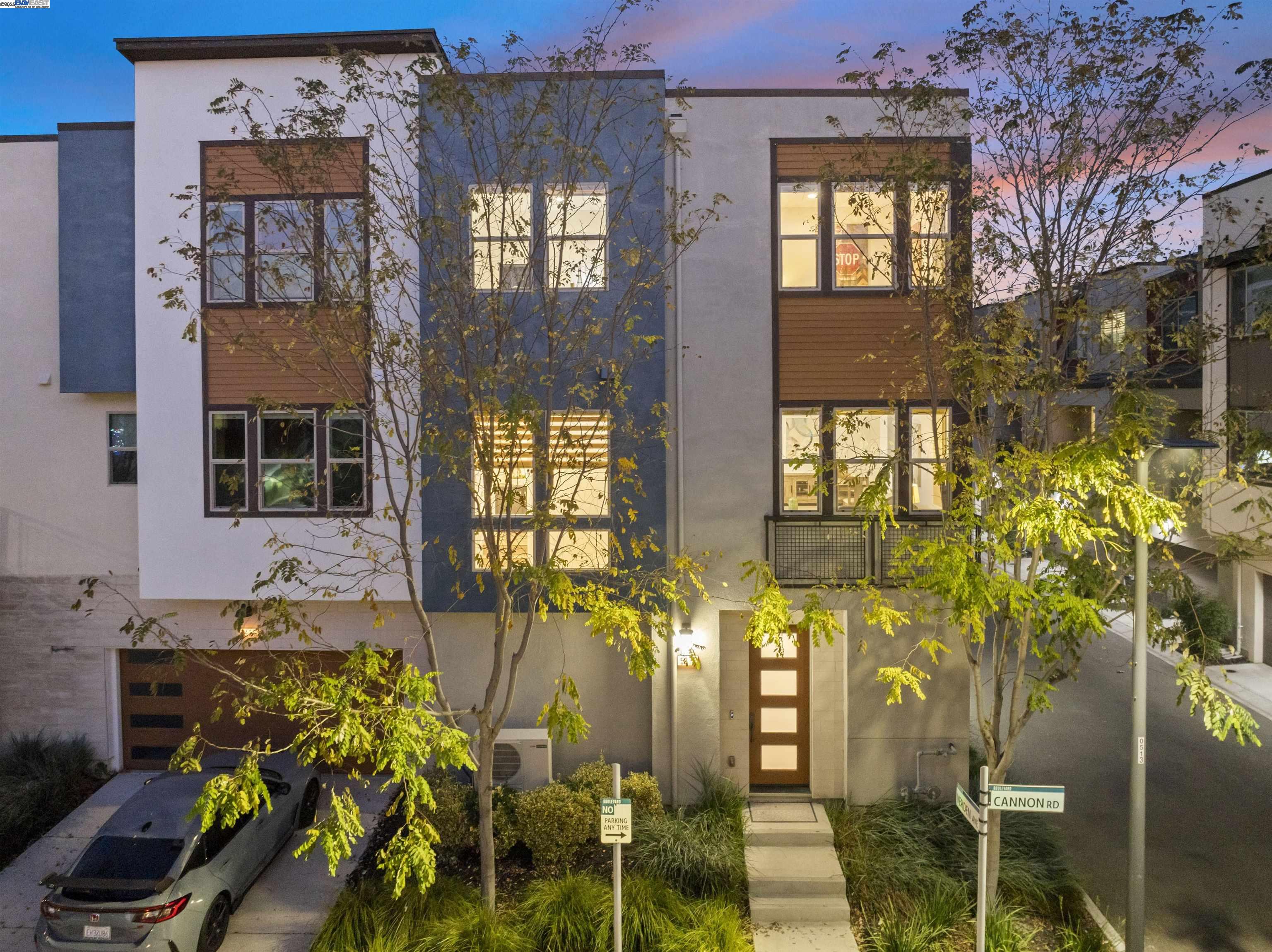 Photo #2: 41118561 Listing: Photo #2