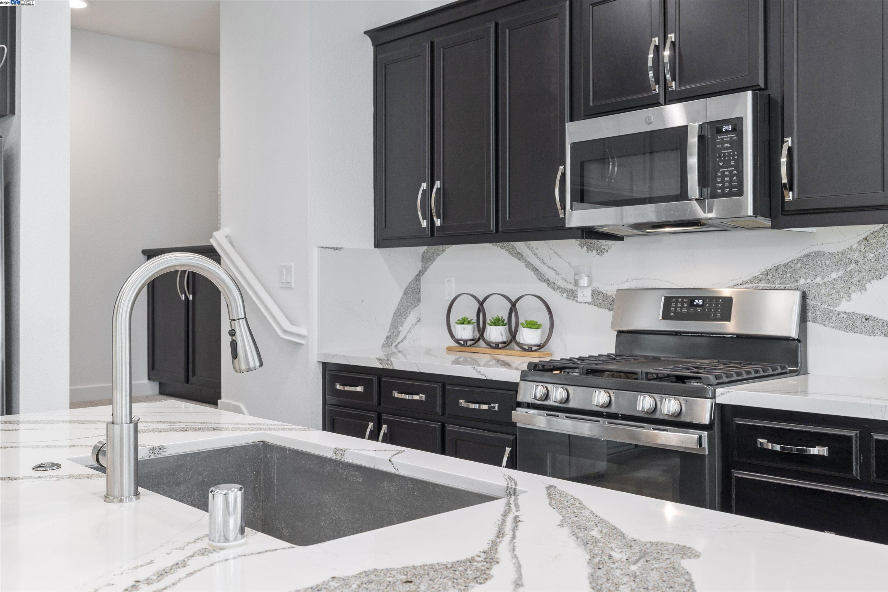 Photo #18: 41118561 Listing: Photo #18