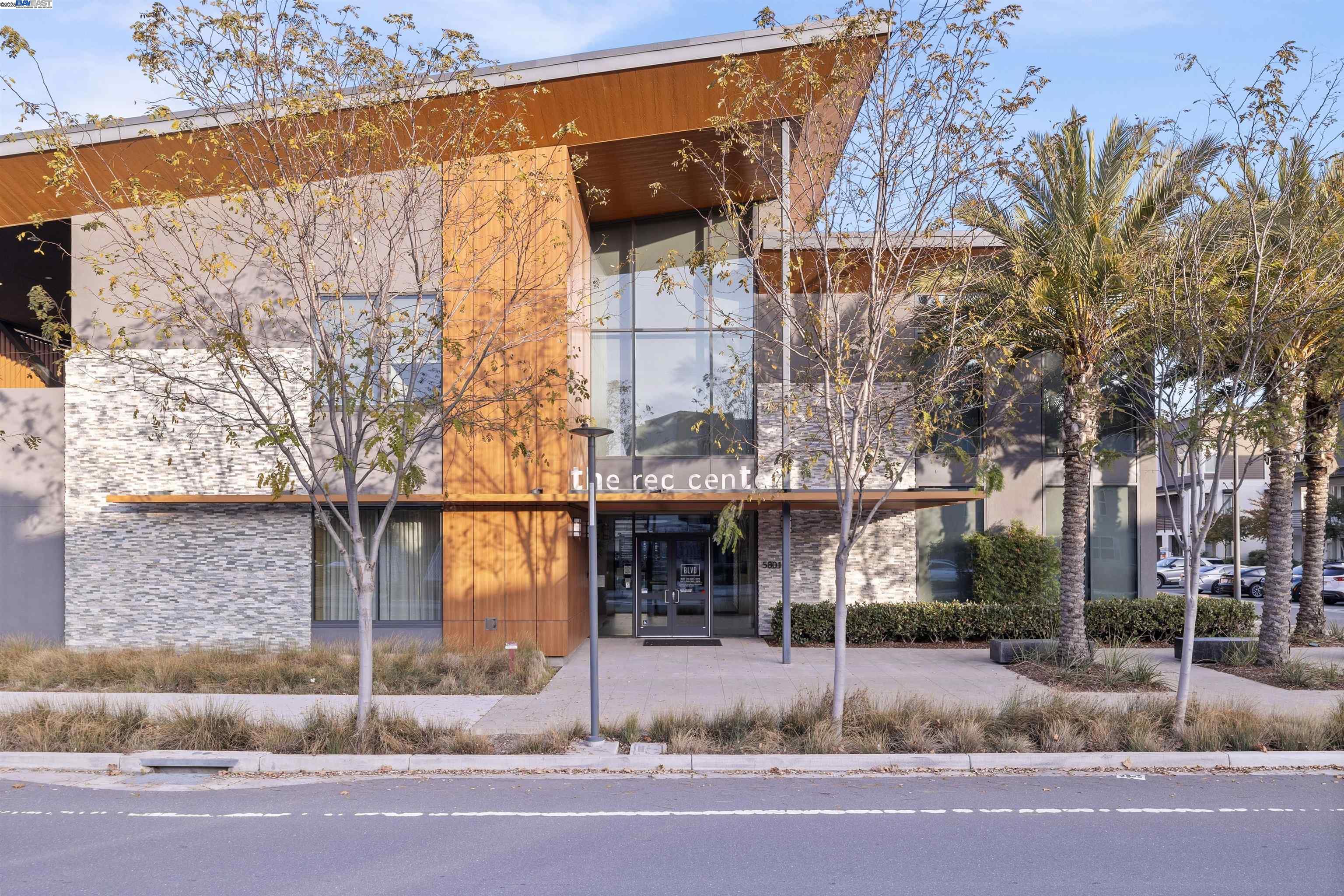 Photo #37: 41118561 Listing: Photo #37