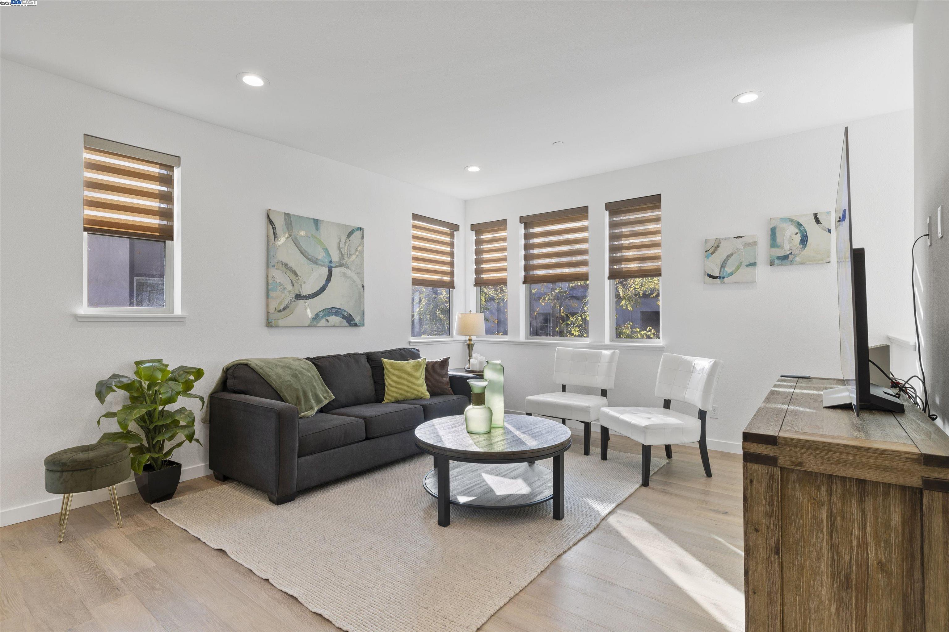 Photo #56: 41118561 Listing: Photo #56