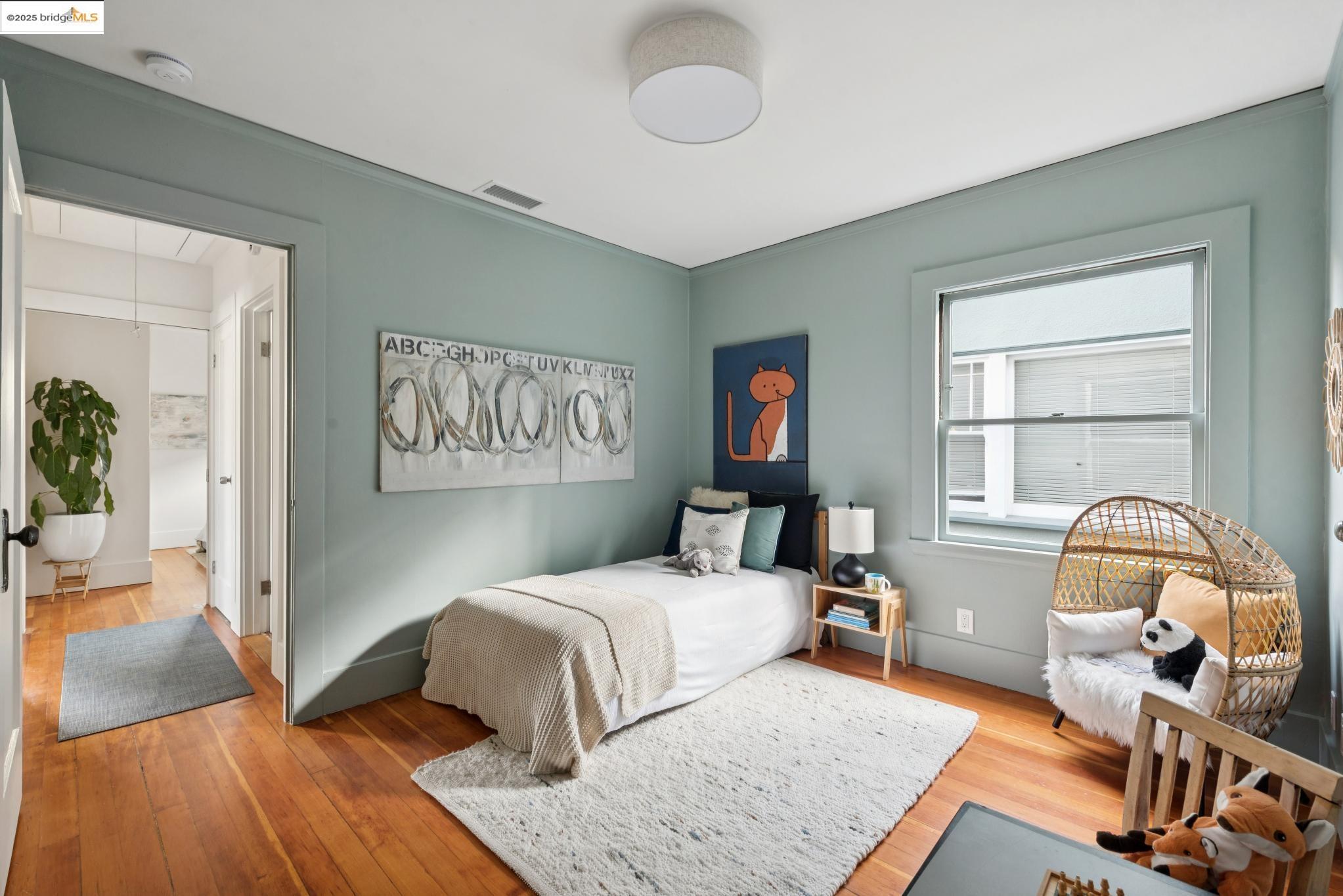 Detail Gallery Image 36 of 46 For 2201 Mcgee Ave, Berkeley,  CA 94703 - 2 Beds | 1 Baths