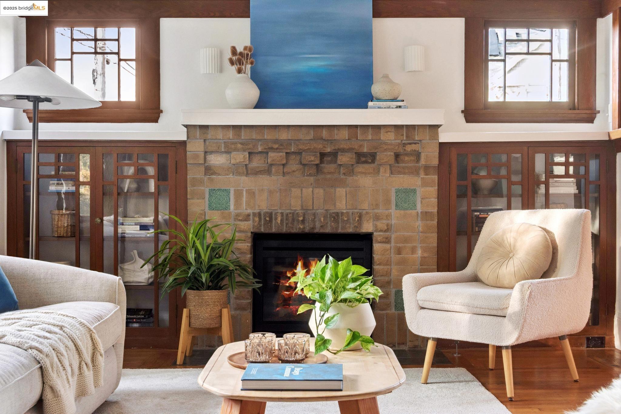 Detail Gallery Image 10 of 46 For 2201 Mcgee Ave, Berkeley,  CA 94703 - 2 Beds | 1 Baths