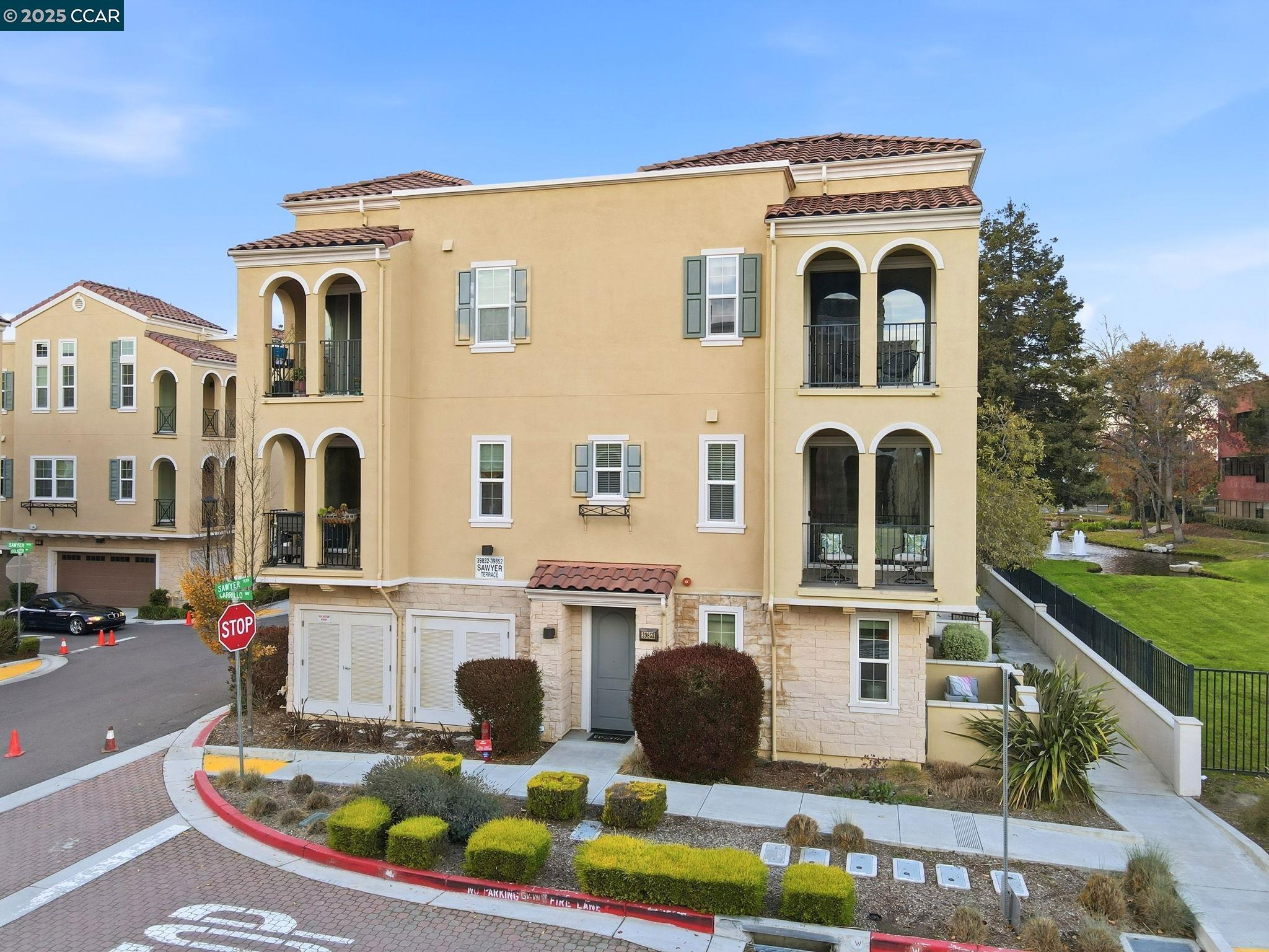 Detail Gallery Image 34 of 51 For 39852 Sawyer Ter, Newark,  CA 94560 - 3 Beds | 3/1 Baths