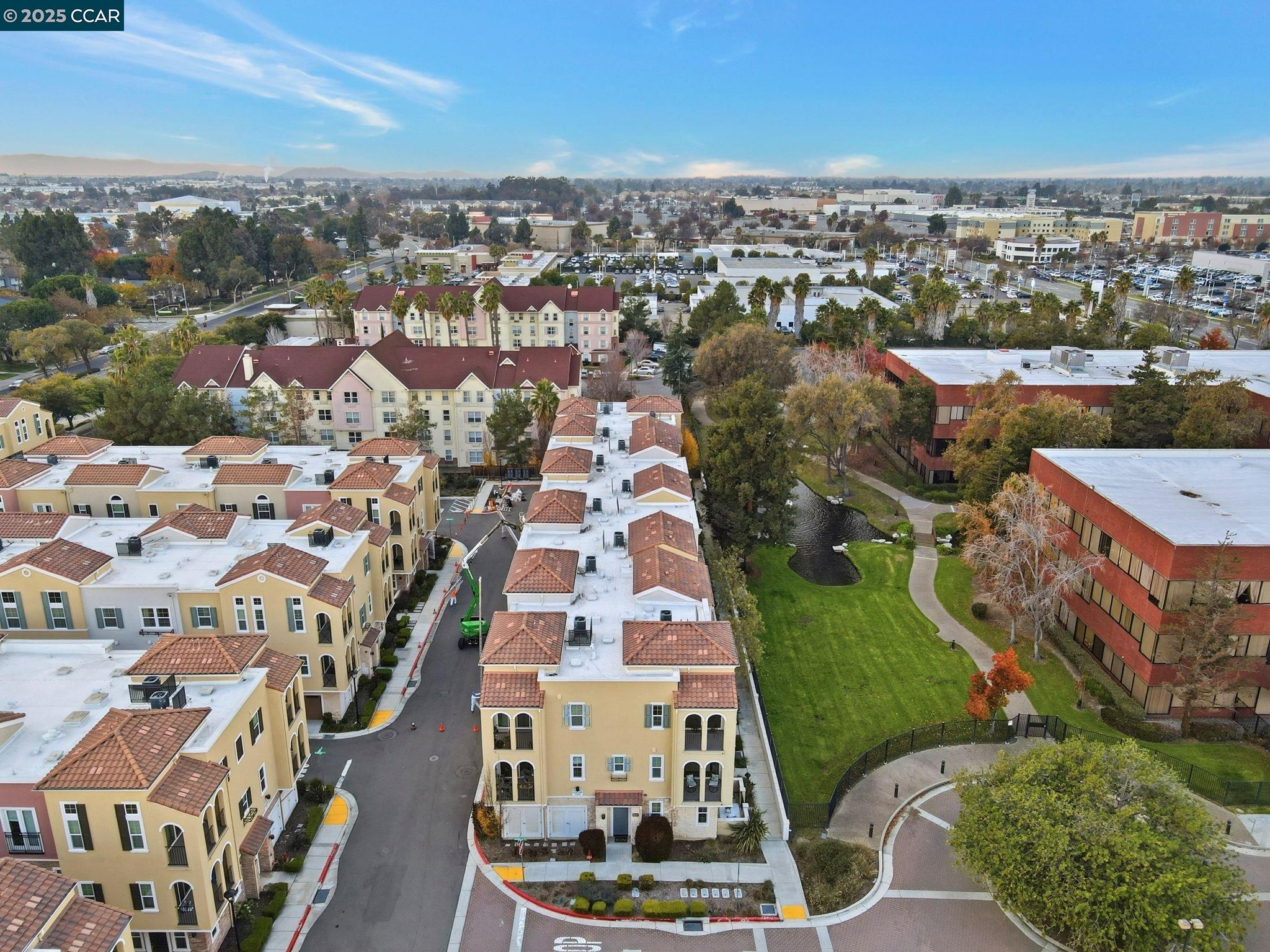 Detail Gallery Image 43 of 51 For 39852 Sawyer Ter, Newark,  CA 94560 - 3 Beds | 3/1 Baths