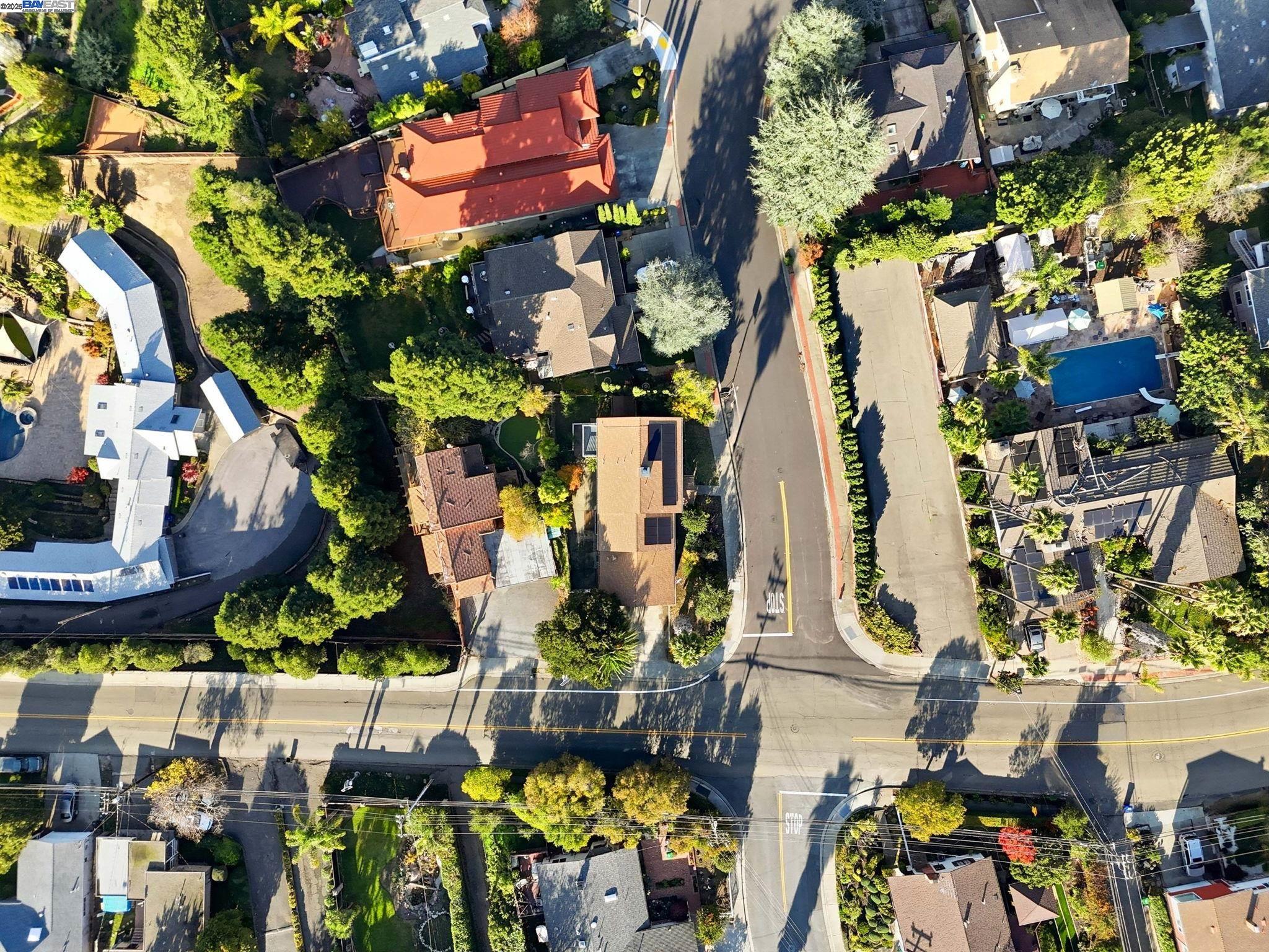 Detail Gallery Image 47 of 50 For 1800 Weir Dr, Hayward,  CA 94541 - 4 Beds | 2/1 Baths