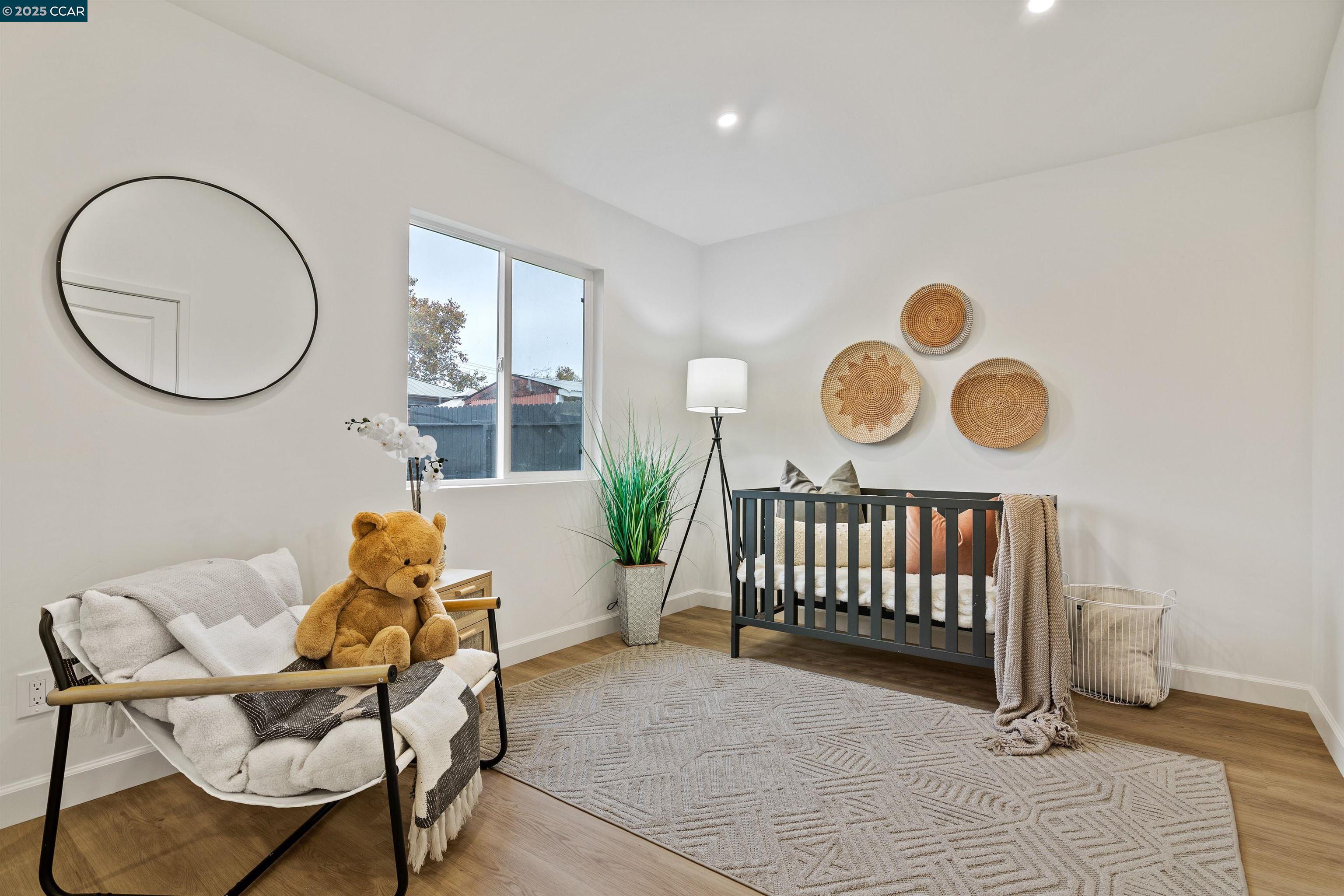 Detail Gallery Image 31 of 37 For 330 Warren Way, Pittsburg,  CA 94565 - 3 Beds | 2 Baths