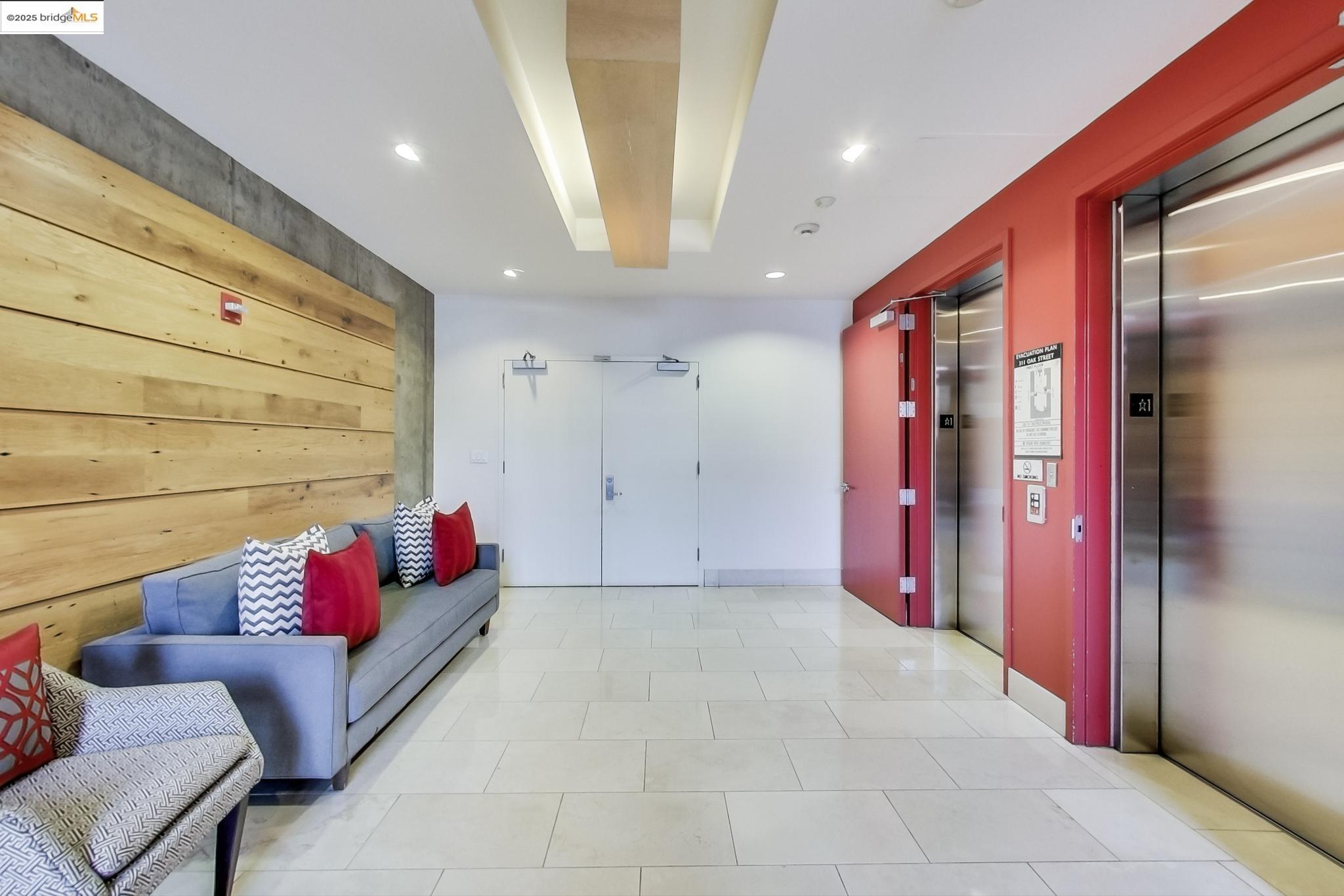 Detail Gallery Image 19 of 24 For 311 Oak St #725,  Oakland,  CA 94607 - 1 Beds | 1 Baths