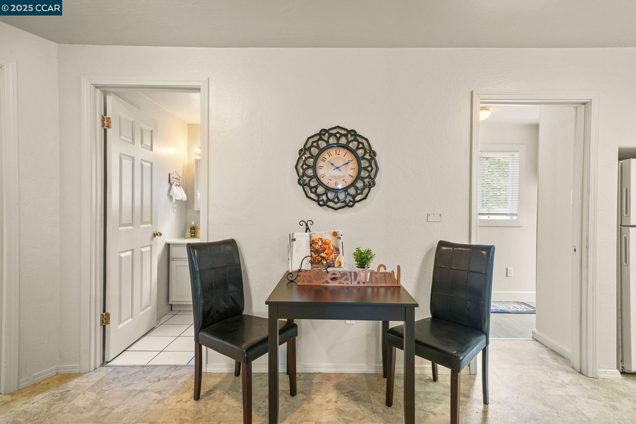 Front Image Thumbnail for CC41118571