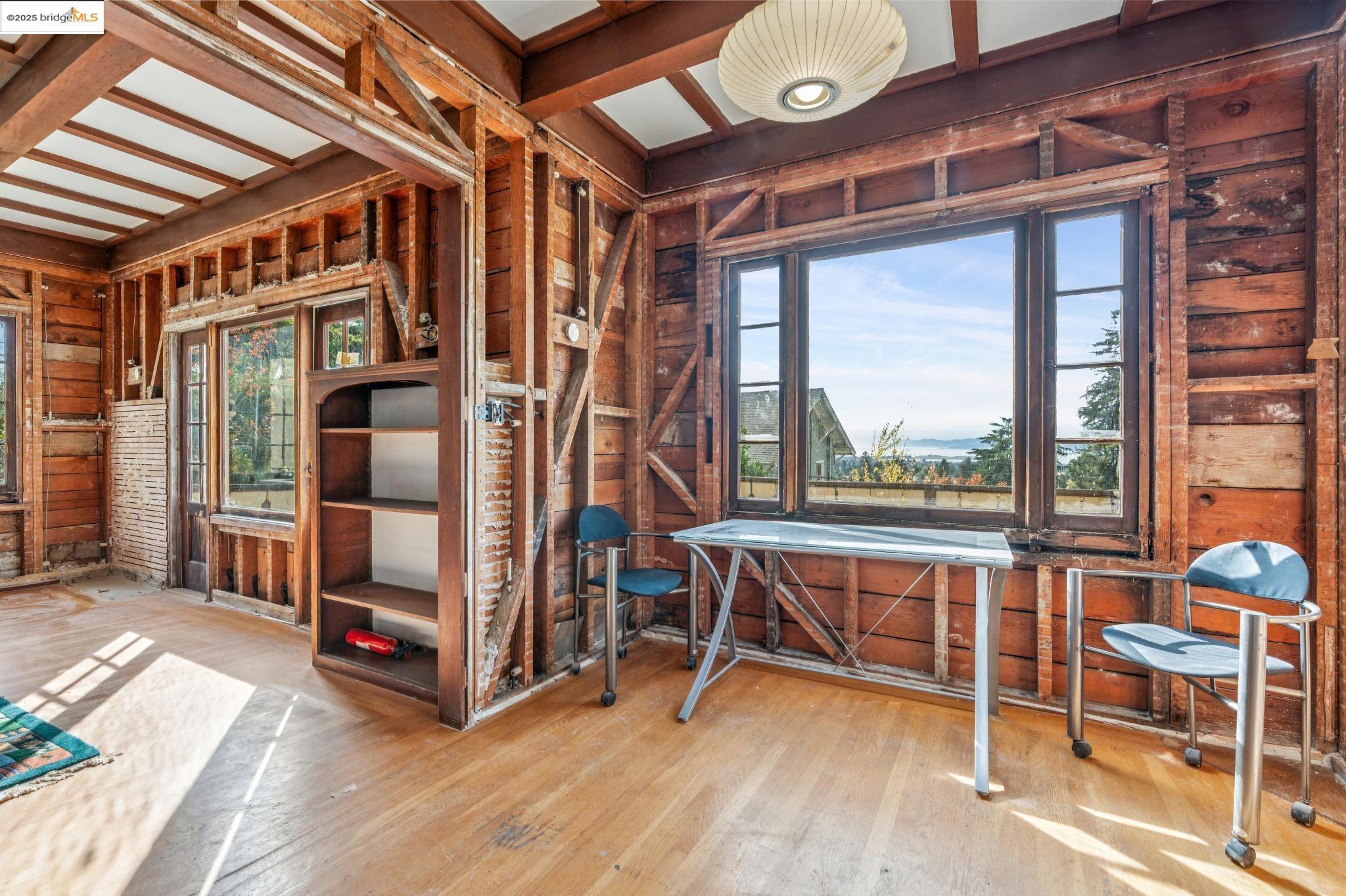 Detail Gallery Image 19 of 60 For 1444 Scenic Ave, Berkeley,  CA 94708 - 4 Beds | 2 Baths