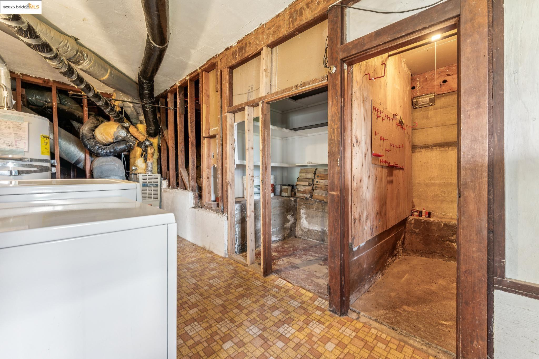 Detail Gallery Image 45 of 60 For 1444 Scenic Ave, Berkeley,  CA 94708 - 4 Beds | 2 Baths