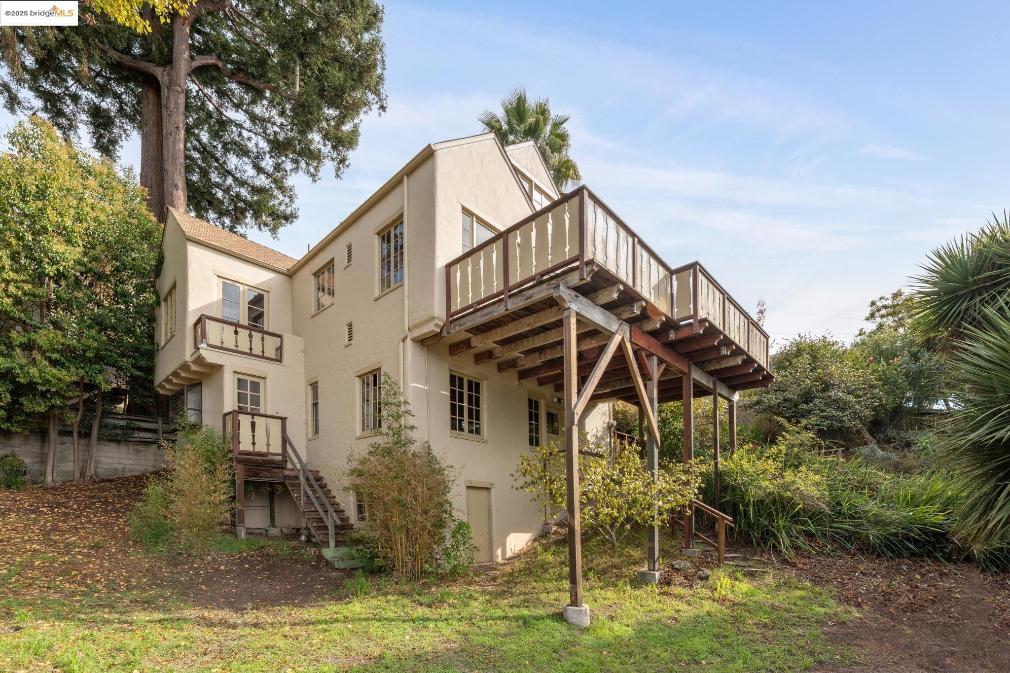Detail Gallery Image 56 of 60 For 1444 Scenic Ave, Berkeley,  CA 94708 - 4 Beds | 2 Baths