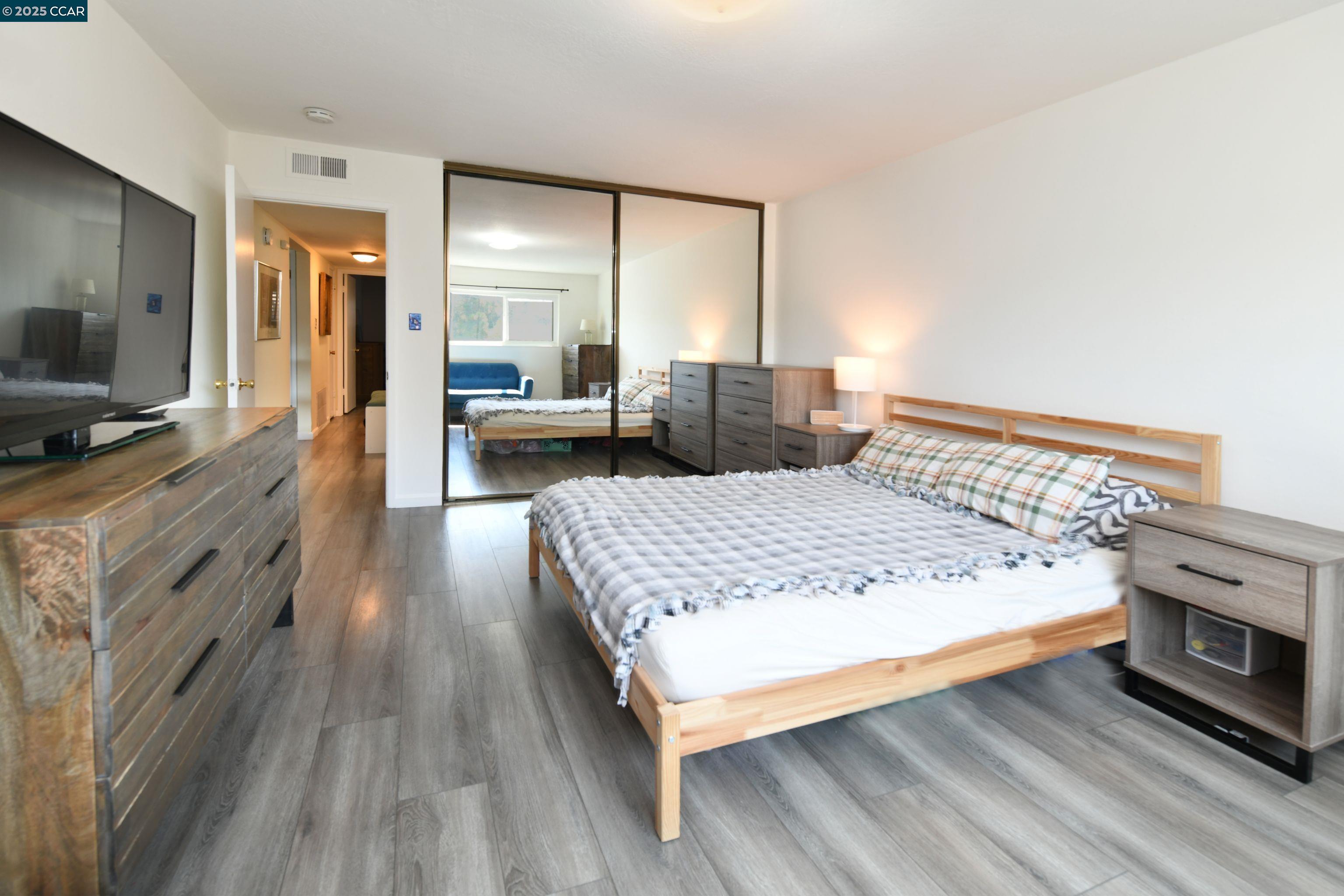 Photo #16: 41118574 Listing: Photo #16