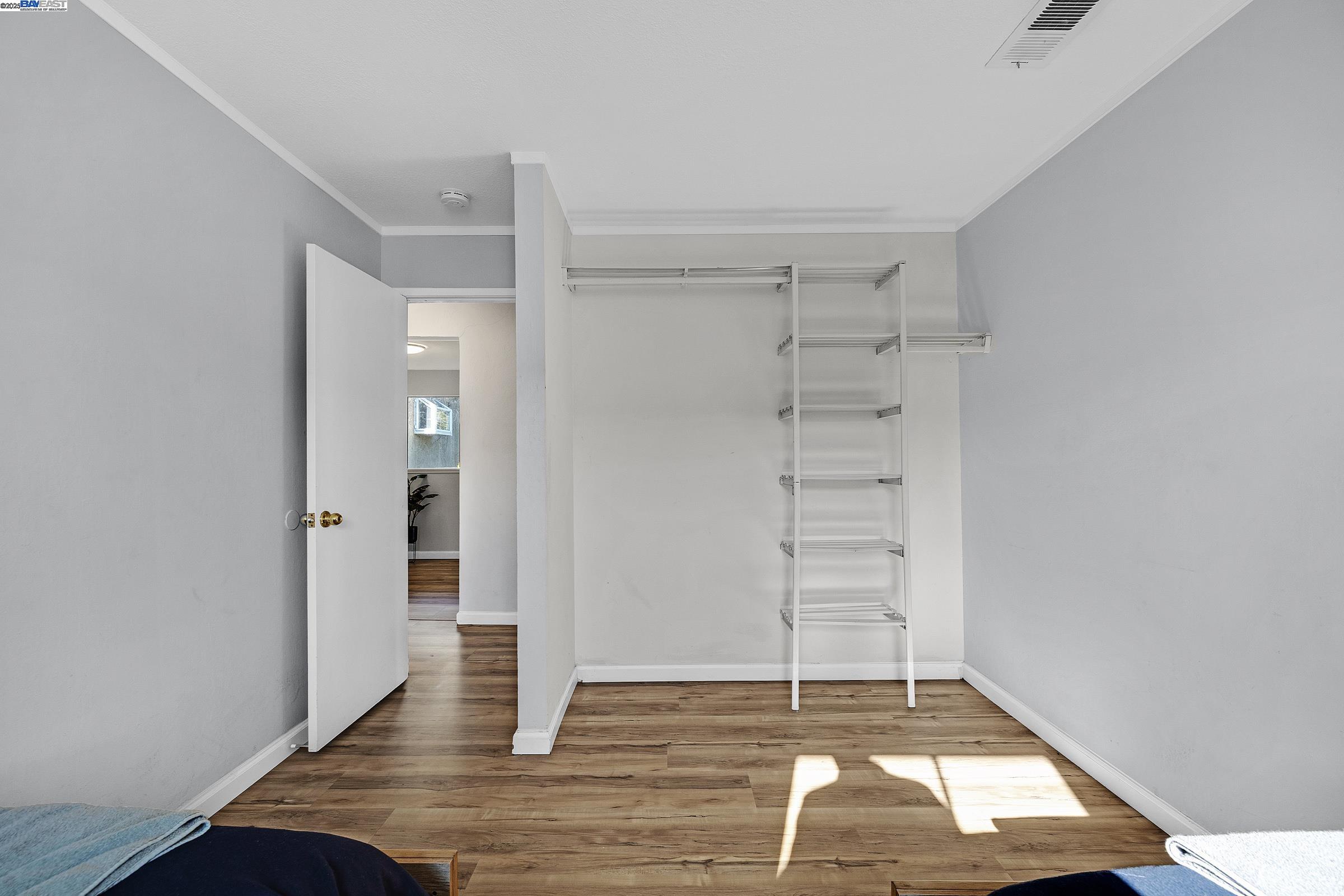 Detail Gallery Image 20 of 37 For 19464 Yuma St, Castro Valley,  CA 94546 - – Beds | – Baths