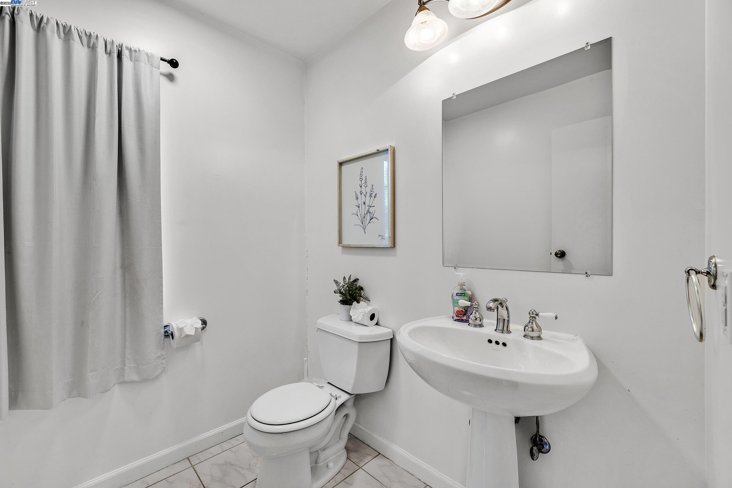 Detail Gallery Image 32 of 37 For 19464 Yuma St, Castro Valley,  CA 94546 - – Beds | – Baths