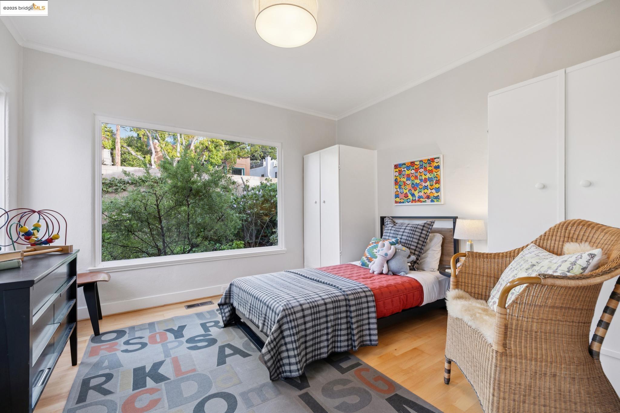 Detail Gallery Image 30 of 60 For 608 Colusa Ave, Berkeley,  CA 94707 - 2 Beds | 2 Baths