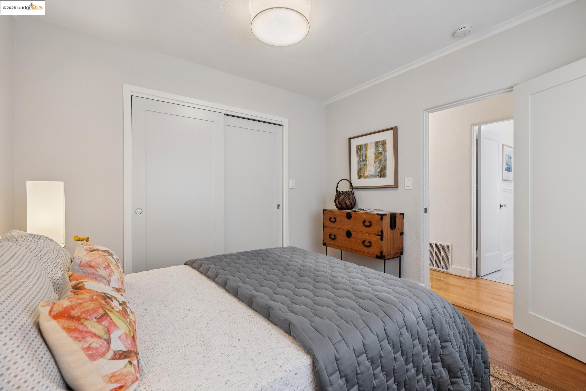 Detail Gallery Image 34 of 60 For 608 Colusa Ave, Berkeley,  CA 94707 - 2 Beds | 2 Baths