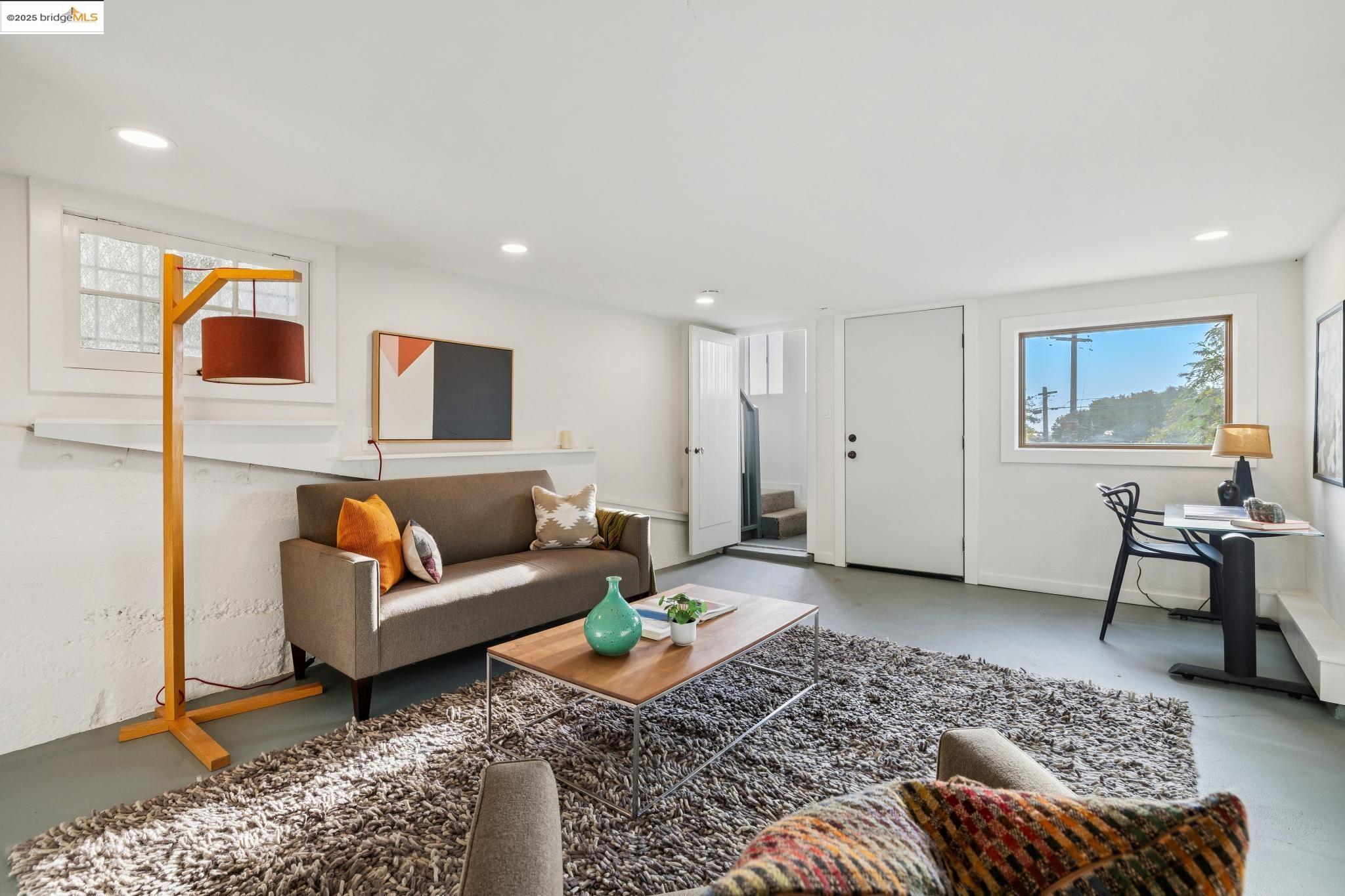 Detail Gallery Image 43 of 60 For 608 Colusa Ave, Berkeley,  CA 94707 - 2 Beds | 2 Baths