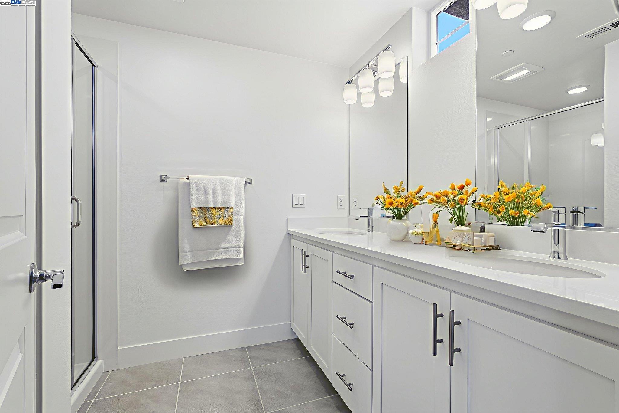 Detail Gallery Image 14 of 39 For 498 Trace Lane, Hayward,  CA 94544-56 - 2 Beds | 2 Baths