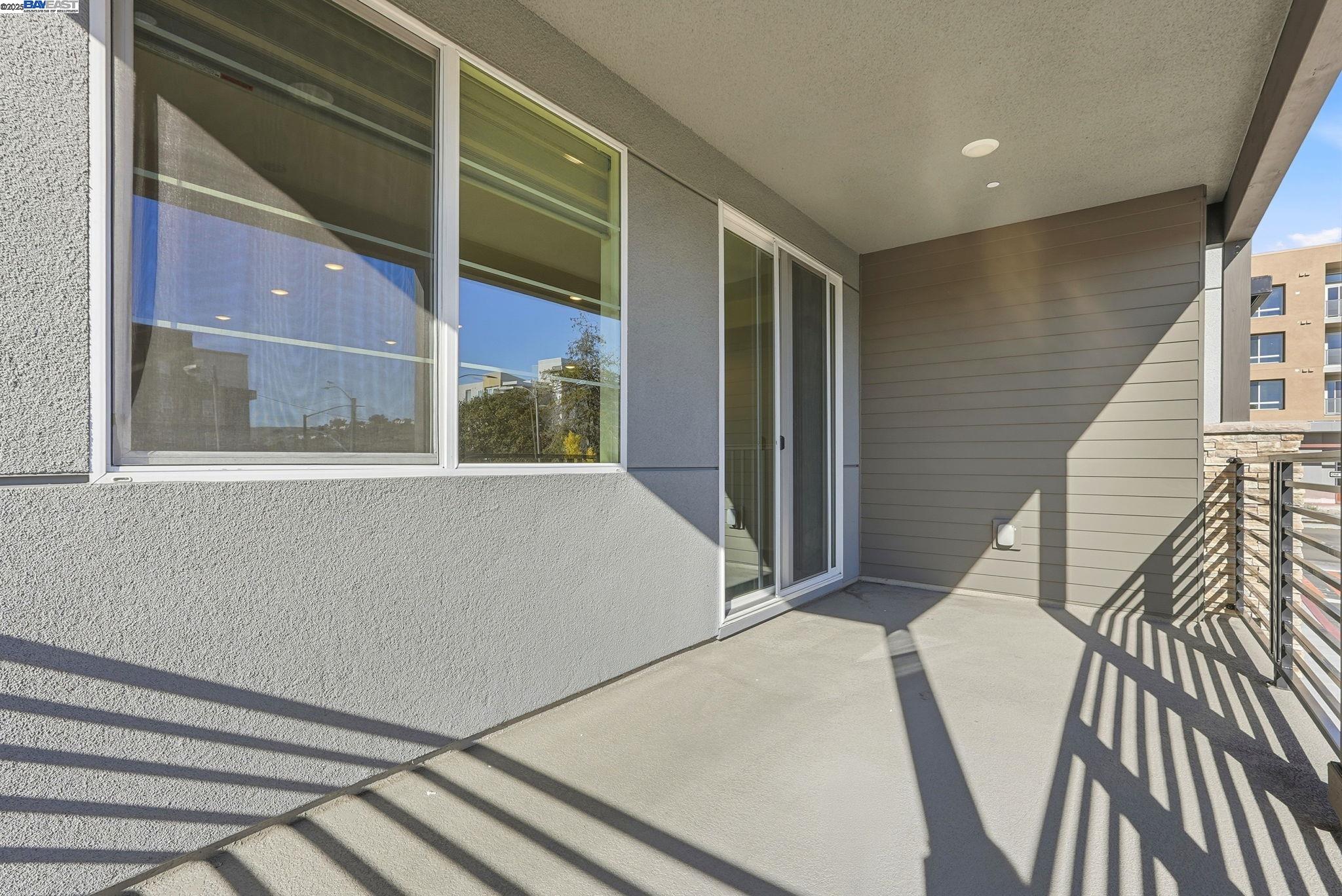 Detail Gallery Image 37 of 39 For 498 Trace Lane, Hayward,  CA 94544-56 - 2 Beds | 2 Baths