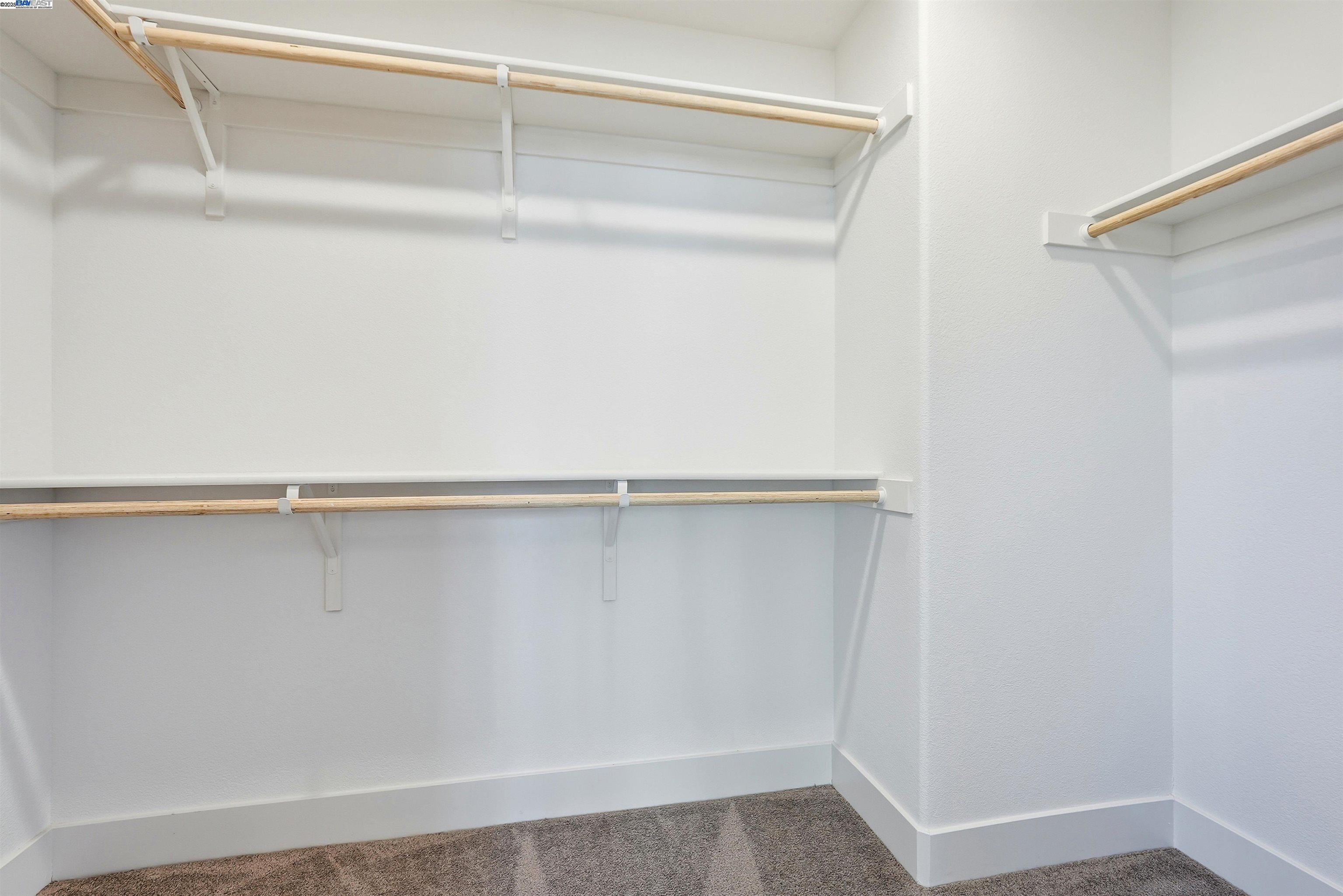 Photo #9: 41118582 Listing: Photo #9