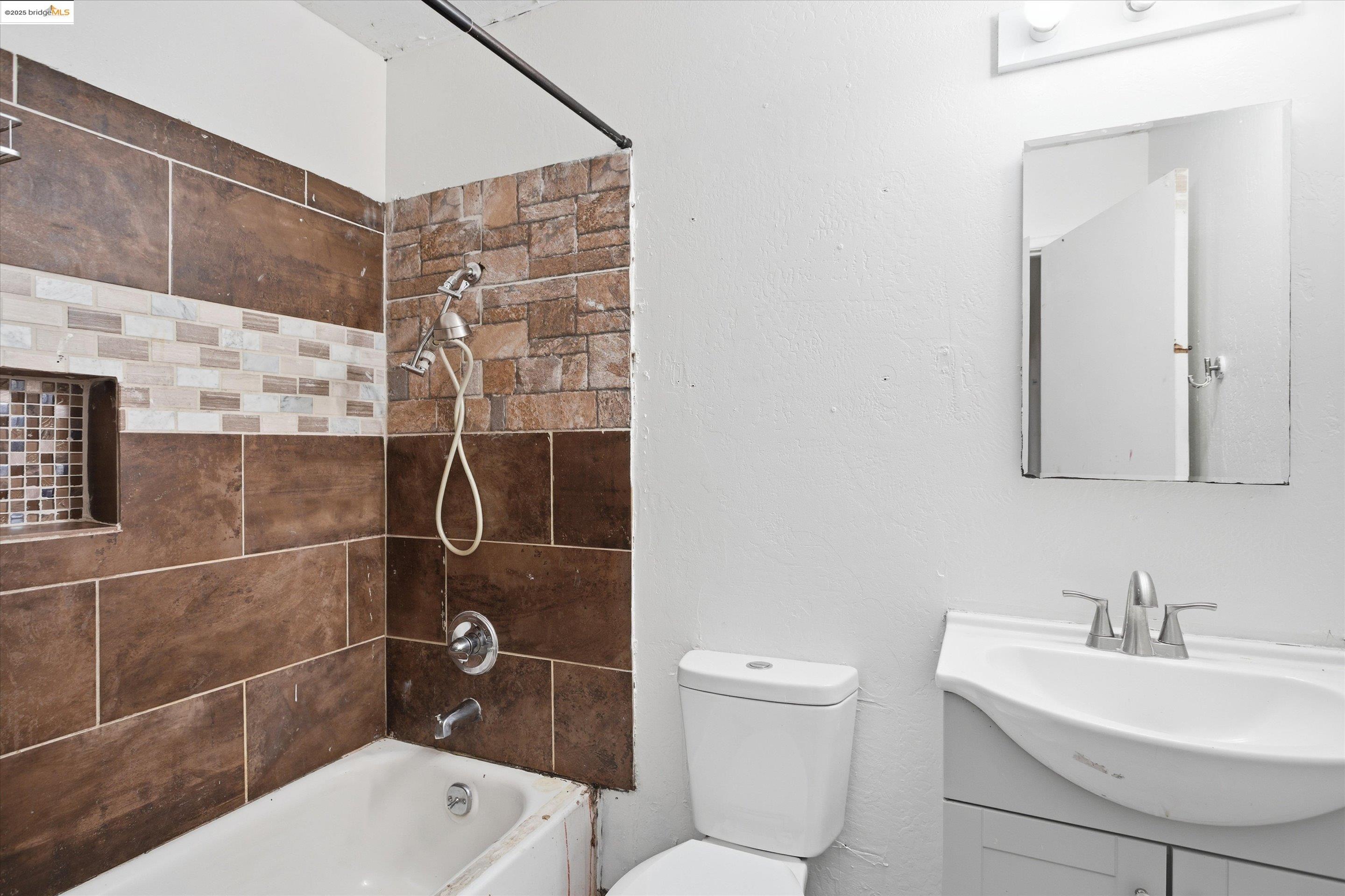 Photo #10: 41118584 Listing: Photo #10