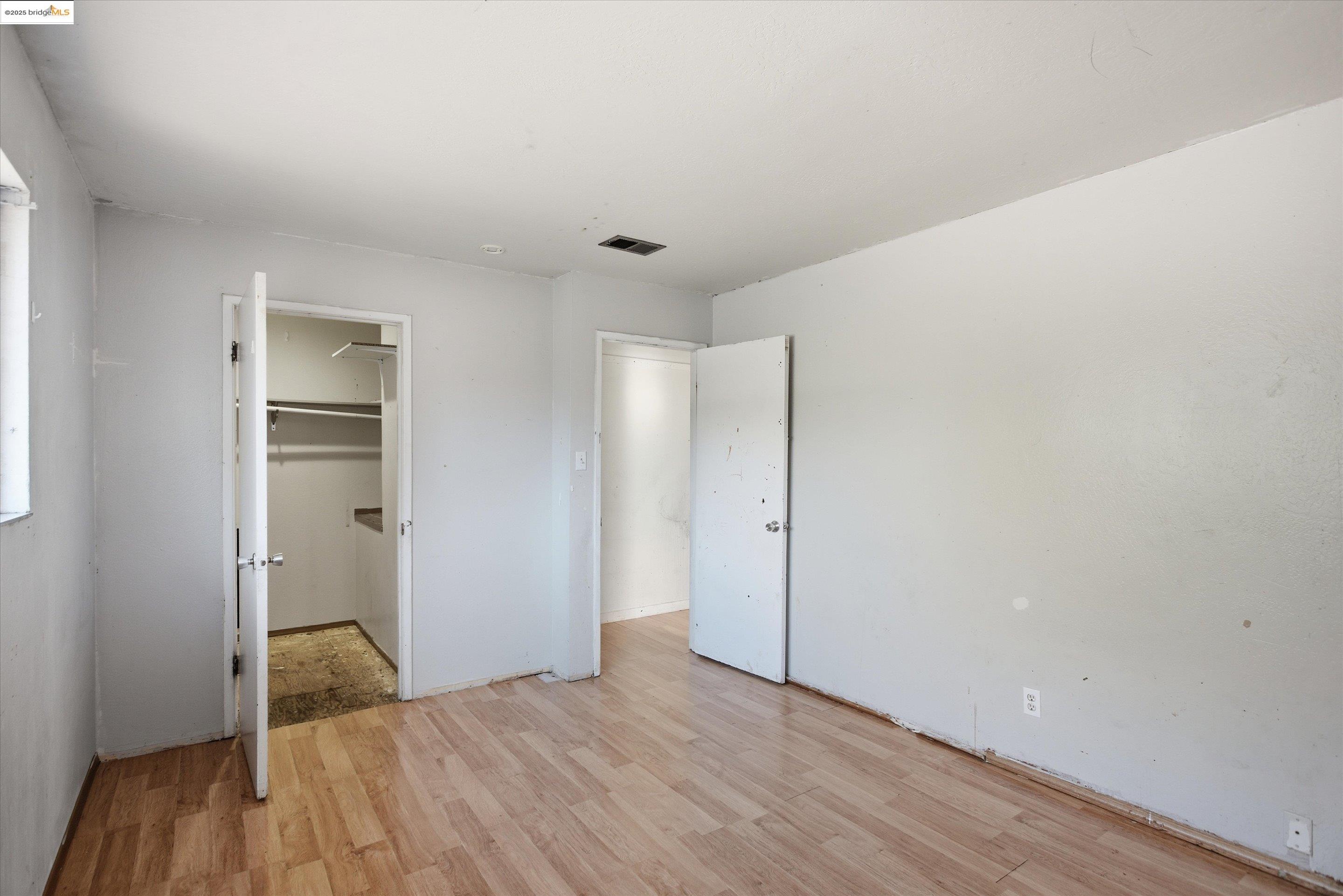 Photo #9: 41118584 Listing: Photo #9