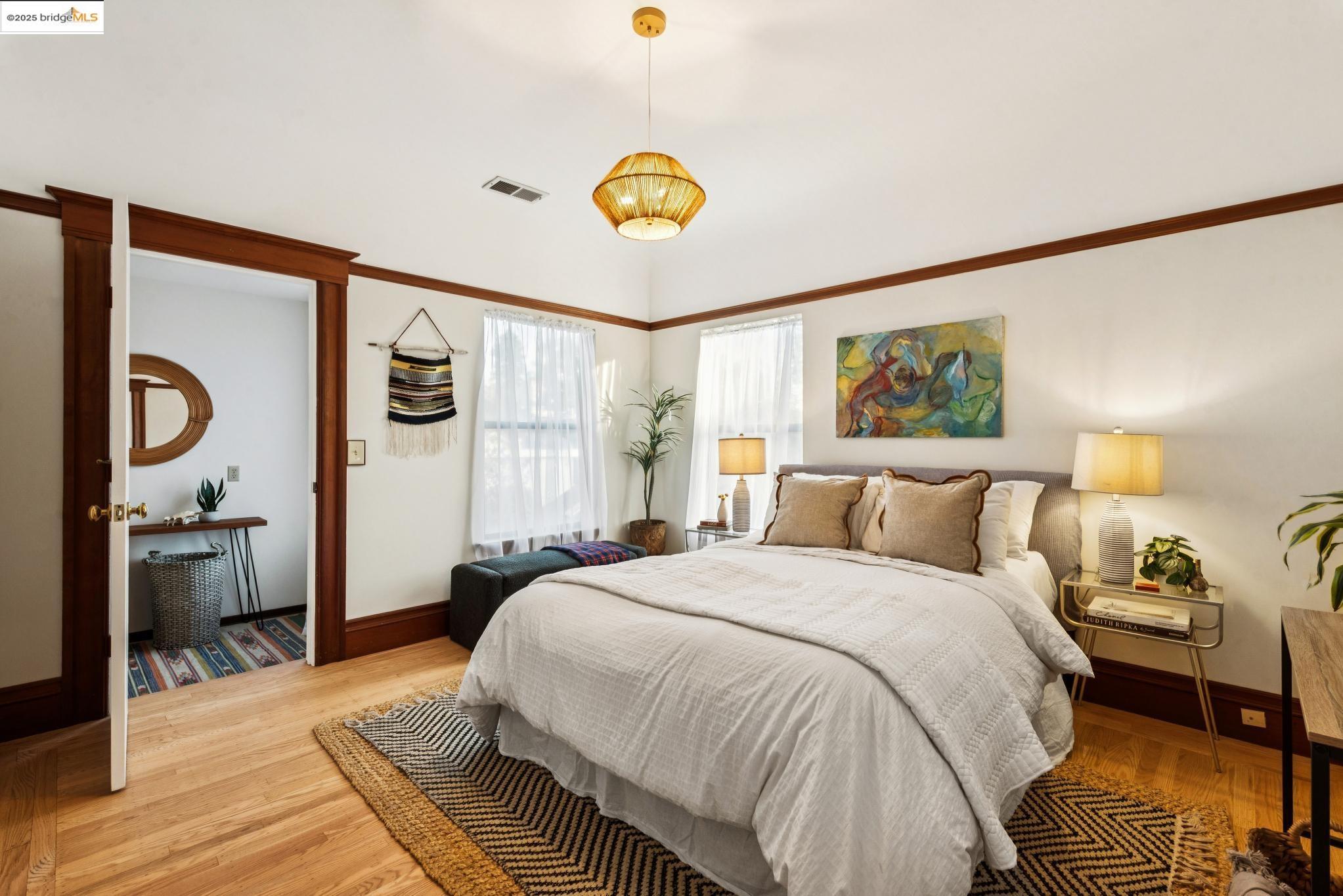 Detail Gallery Image 20 of 60 For 1521 Josephine St, Berkeley,  CA 94703 - – Beds | – Baths