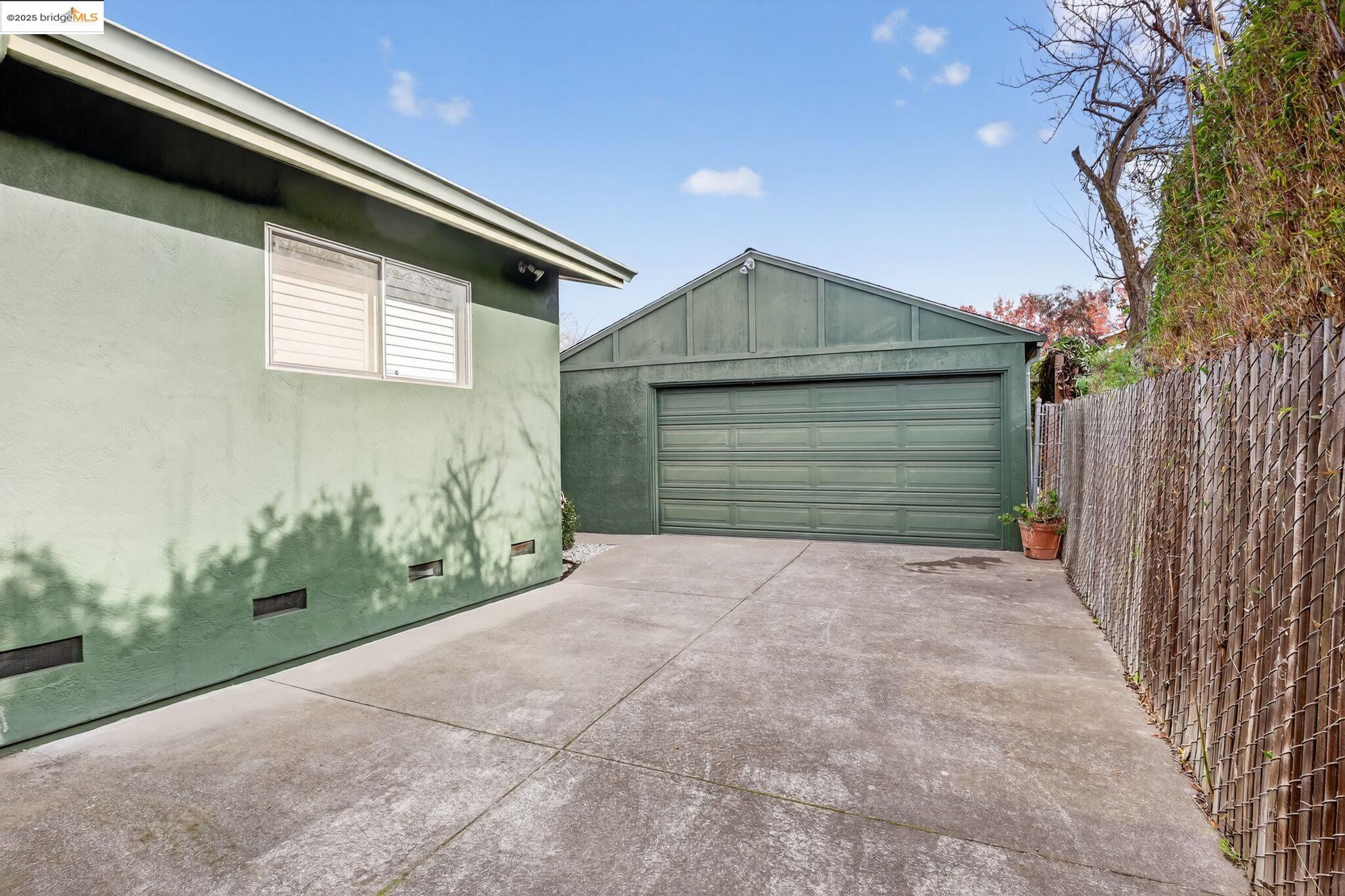 Detail Gallery Image 30 of 36 For 310 Melven Ct., San Leandro,  CA 94577 - 3 Beds | 2 Baths