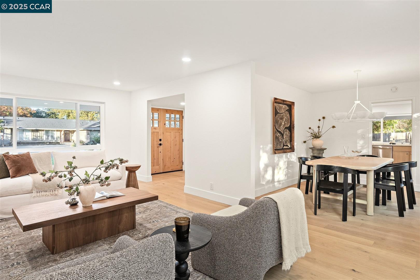 Detail Gallery Image 7 of 60 For 2175 Lariat Lane, Walnut Creek,  CA 94596 - 5 Beds | 3/1 Baths