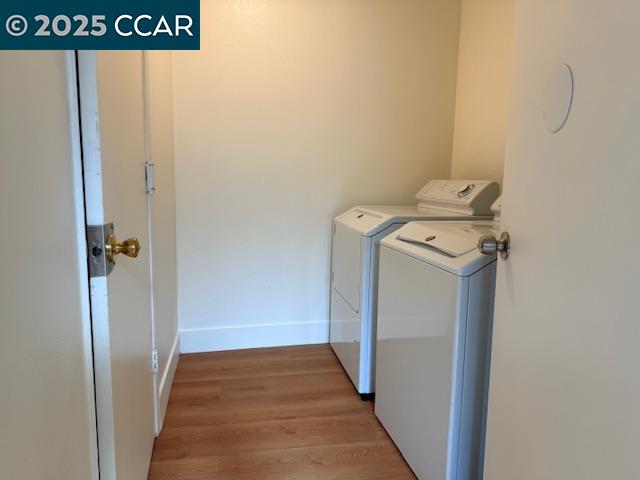 Detail Gallery Image 2 of 22 For 10 Tarn Ct, Hercules,  CA 94547 - 3 Beds | 2/1 Baths