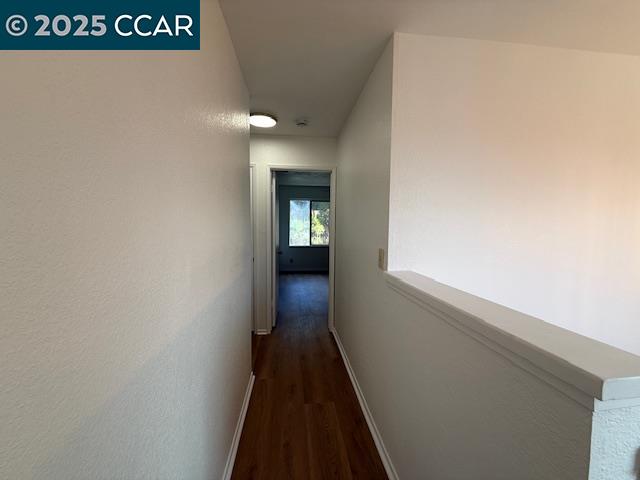 Detail Gallery Image 19 of 22 For 10 Tarn Ct, Hercules,  CA 94547 - 3 Beds | 2/1 Baths