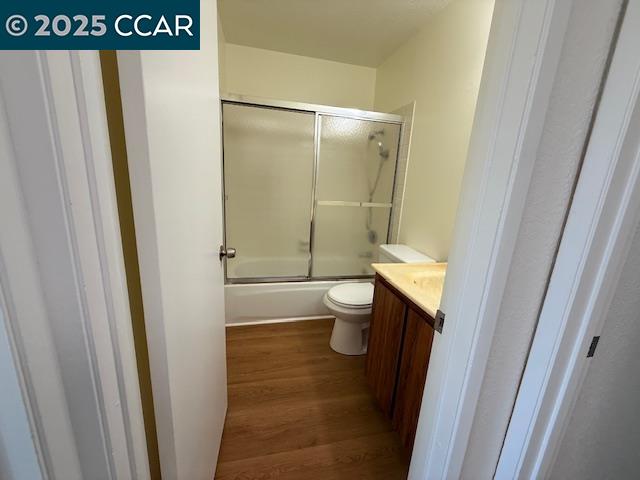 Detail Gallery Image 20 of 22 For 10 Tarn Ct, Hercules,  CA 94547 - 3 Beds | 2/1 Baths