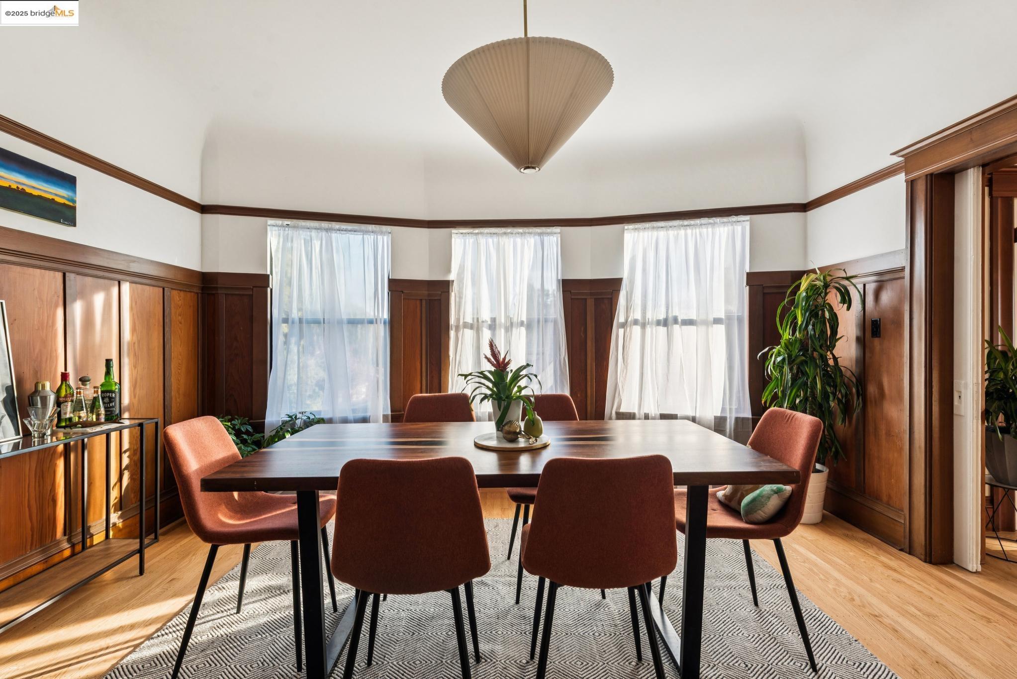 Detail Gallery Image 13 of 60 For 1521 Josephine St, Berkeley,  CA 94703 - 4 Beds | 6 Baths