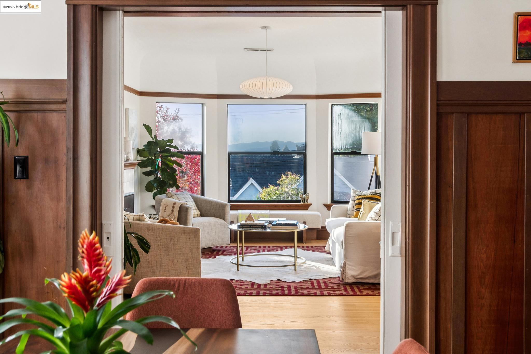 Detail Gallery Image 15 of 60 For 1521 Josephine St, Berkeley,  CA 94703 - 4 Beds | 6 Baths