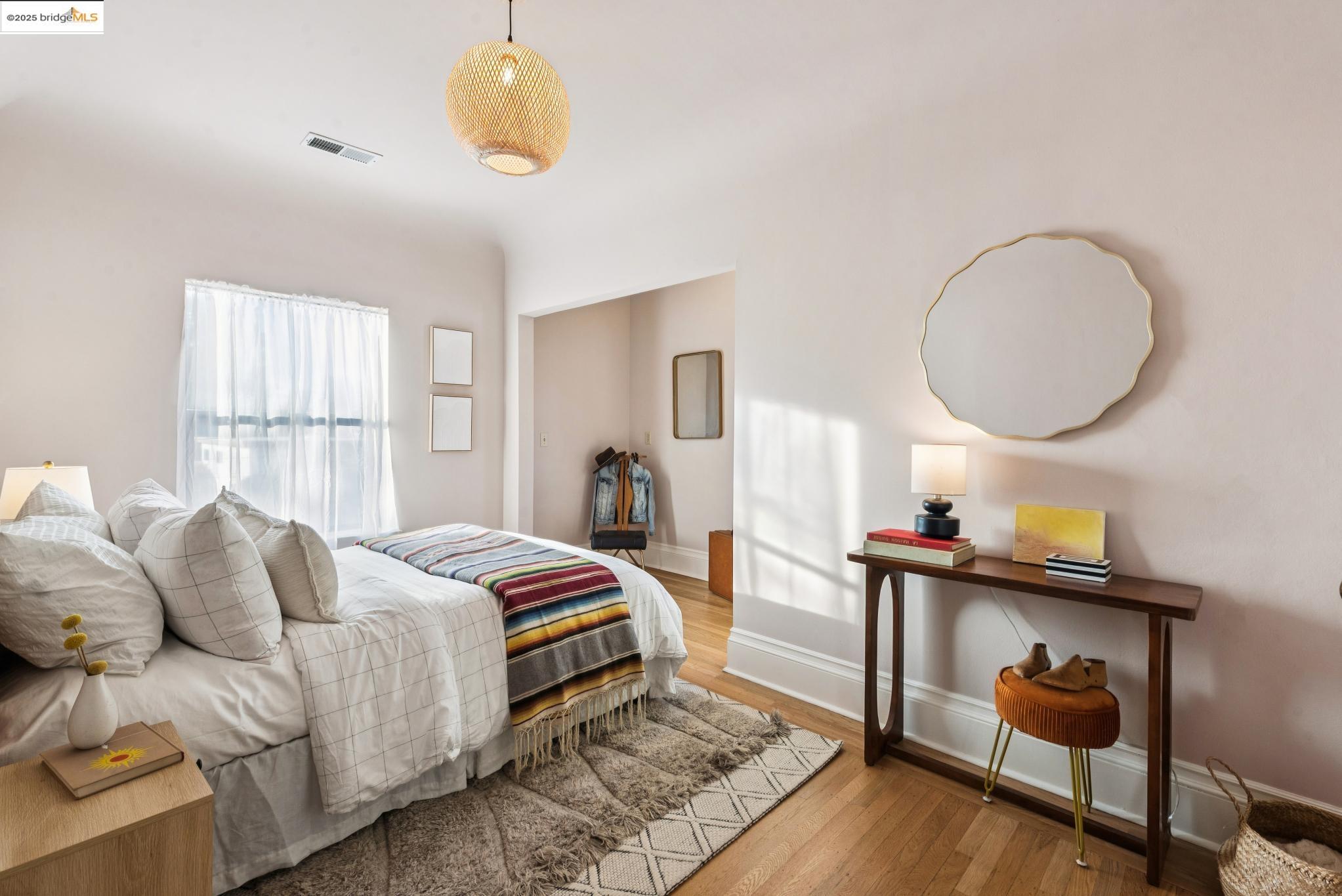 Detail Gallery Image 18 of 60 For 1521 Josephine St, Berkeley,  CA 94703 - 4 Beds | 6 Baths