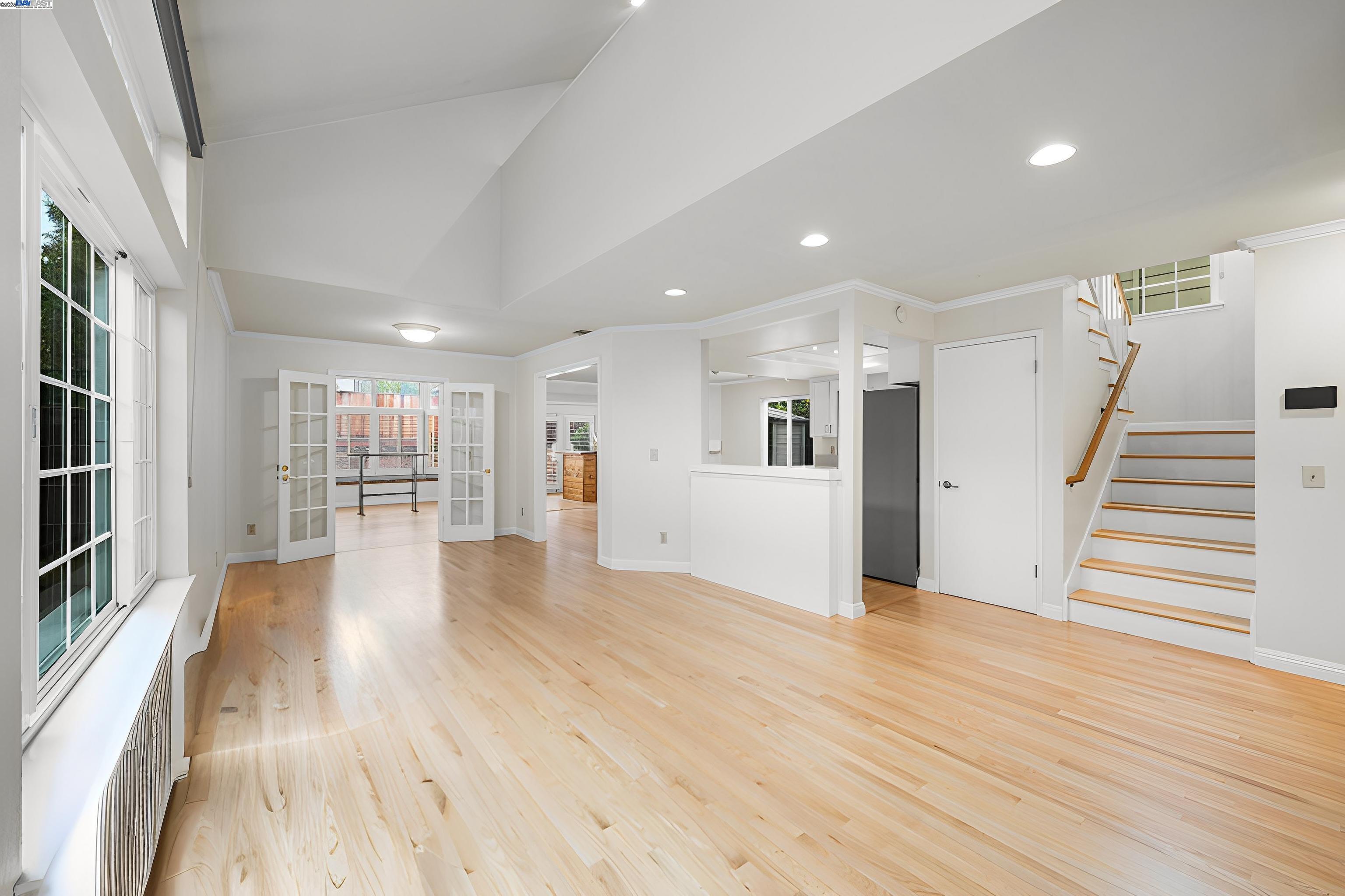 Detail Gallery Image 4 of 45 For 2864 El Capitan Dr, Pleasanton,  CA 94566 - 3 Beds | 2/1 Baths