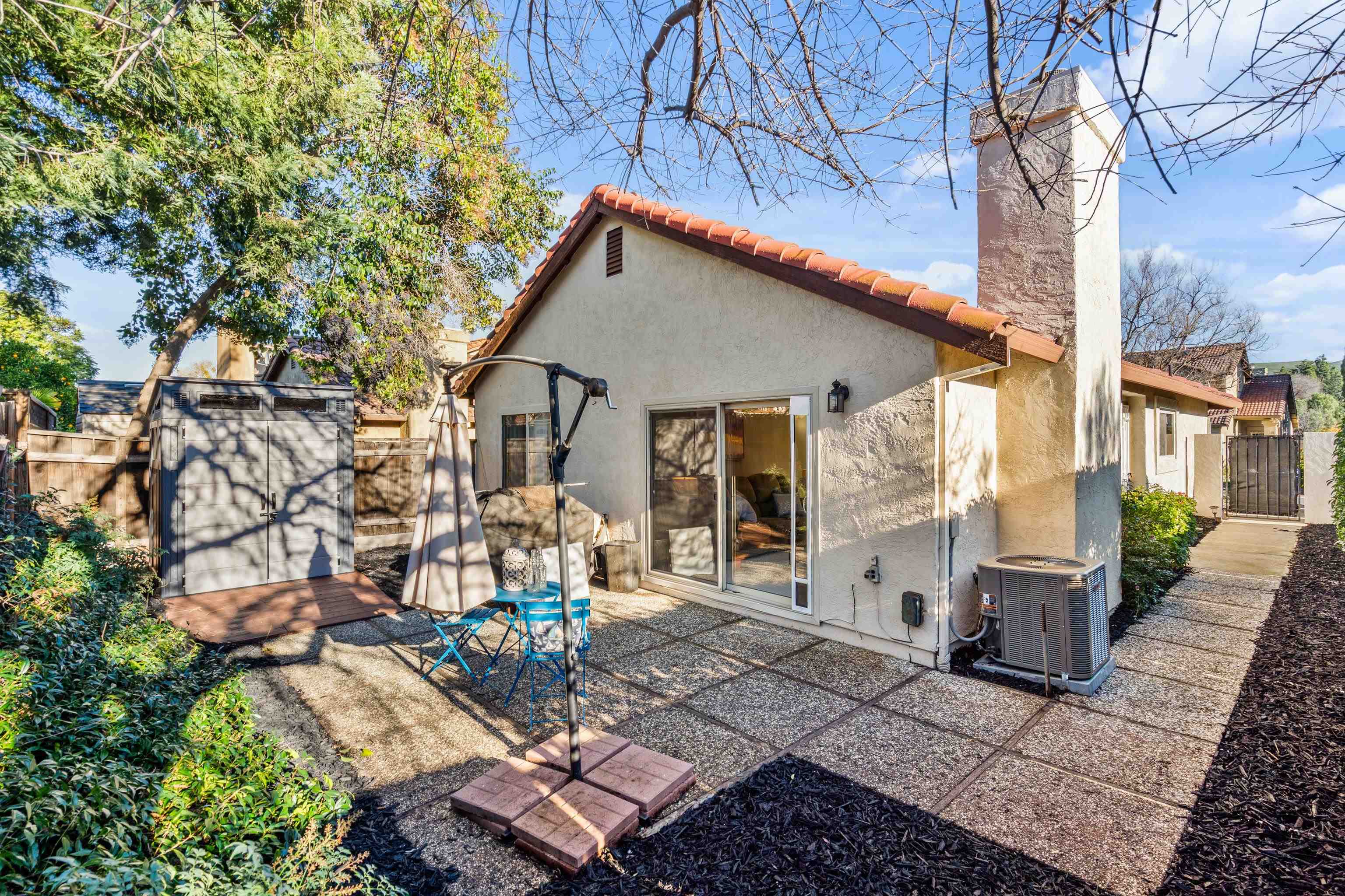 Detail Gallery Image 21 of 30 For 1640 Allegro Ave, Concord,  CA 94521 - 2 Beds | 2 Baths