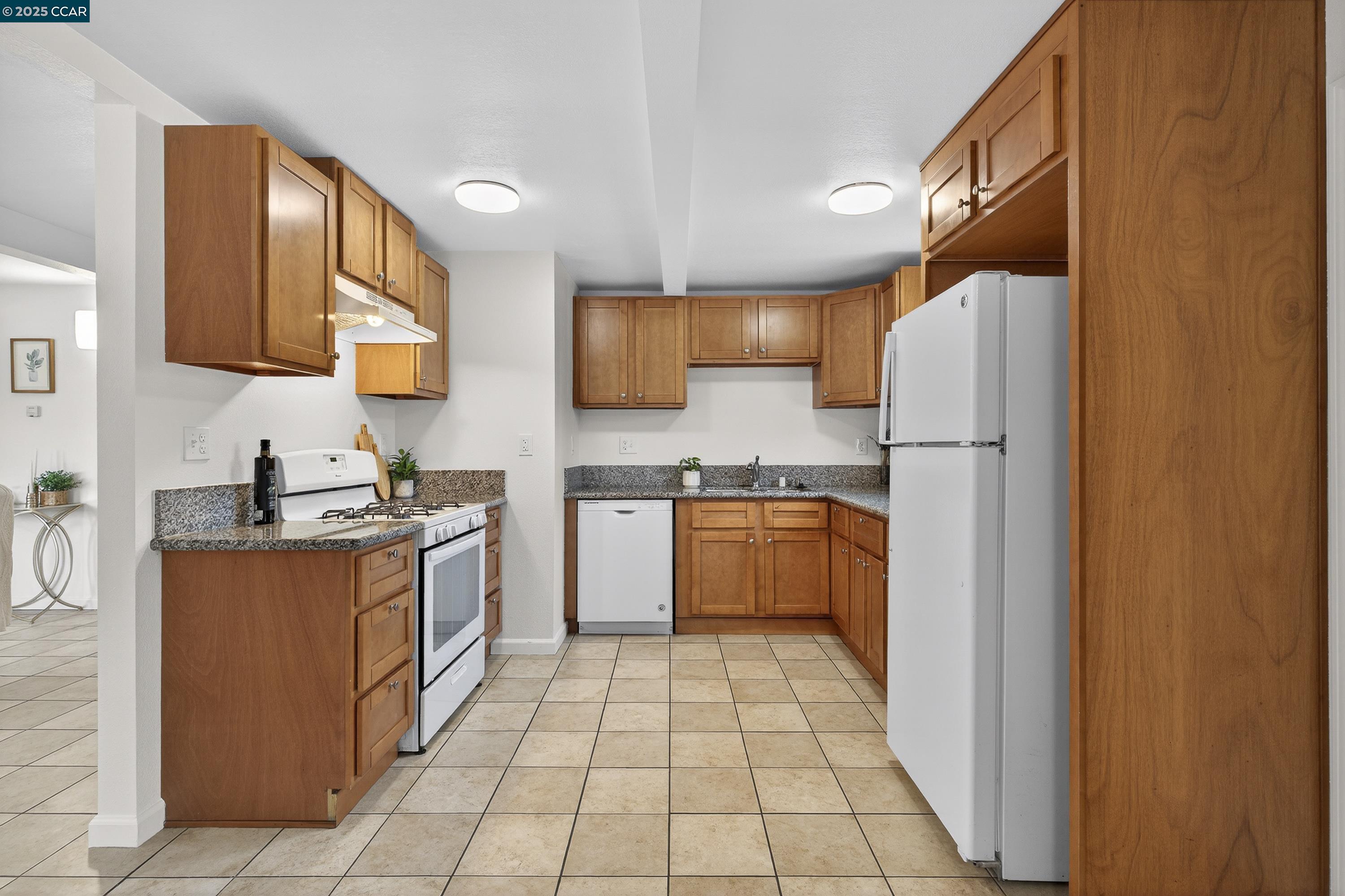 Detail Gallery Image 13 of 45 For 1203 Madeline Rd, San Pablo,  CA 94806 - 3 Beds | 1 Baths