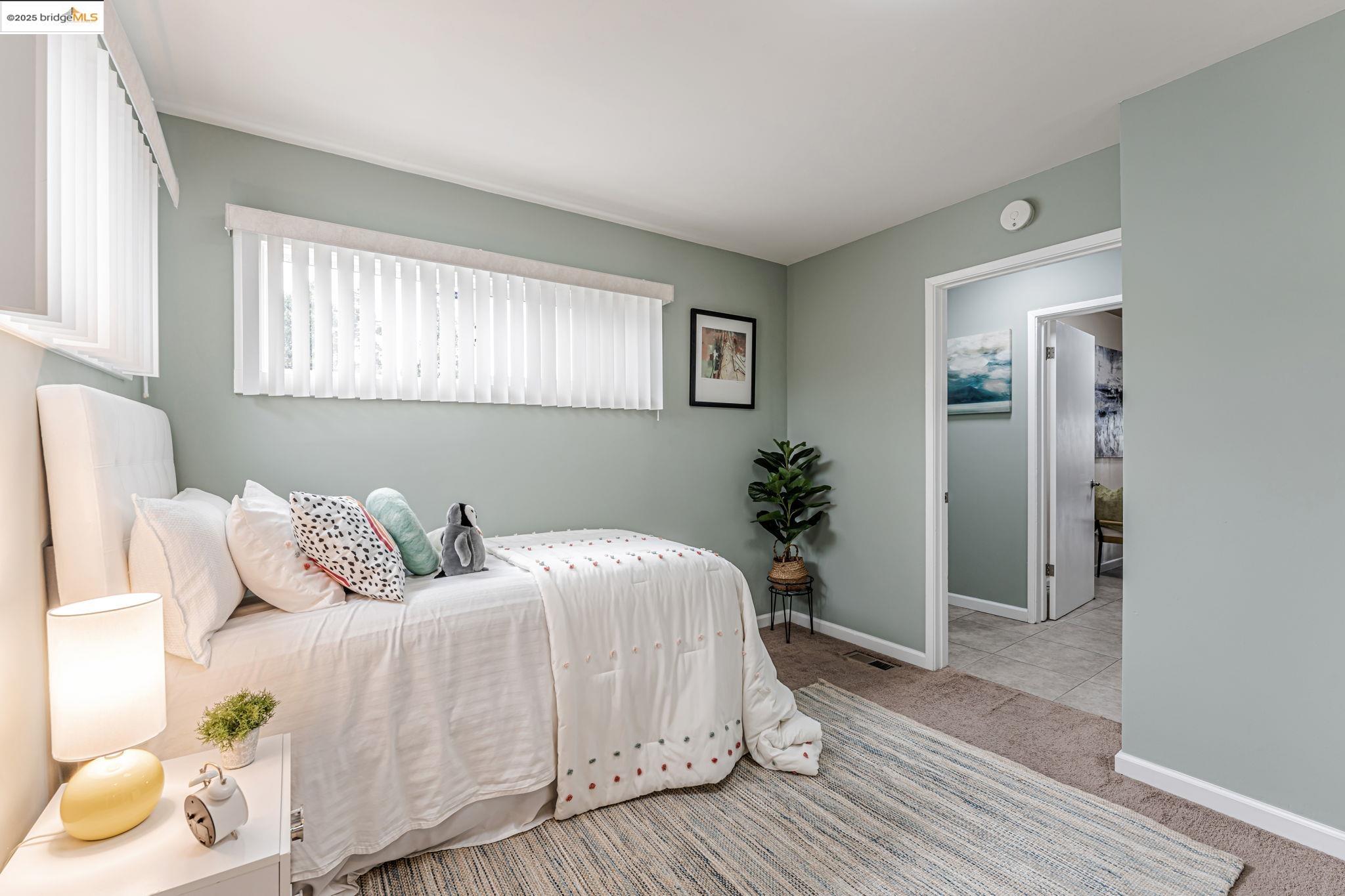 Detail Gallery Image 28 of 47 For 5712 Adeline St., Oakland,  CA 94608 - 3 Beds | 2 Baths