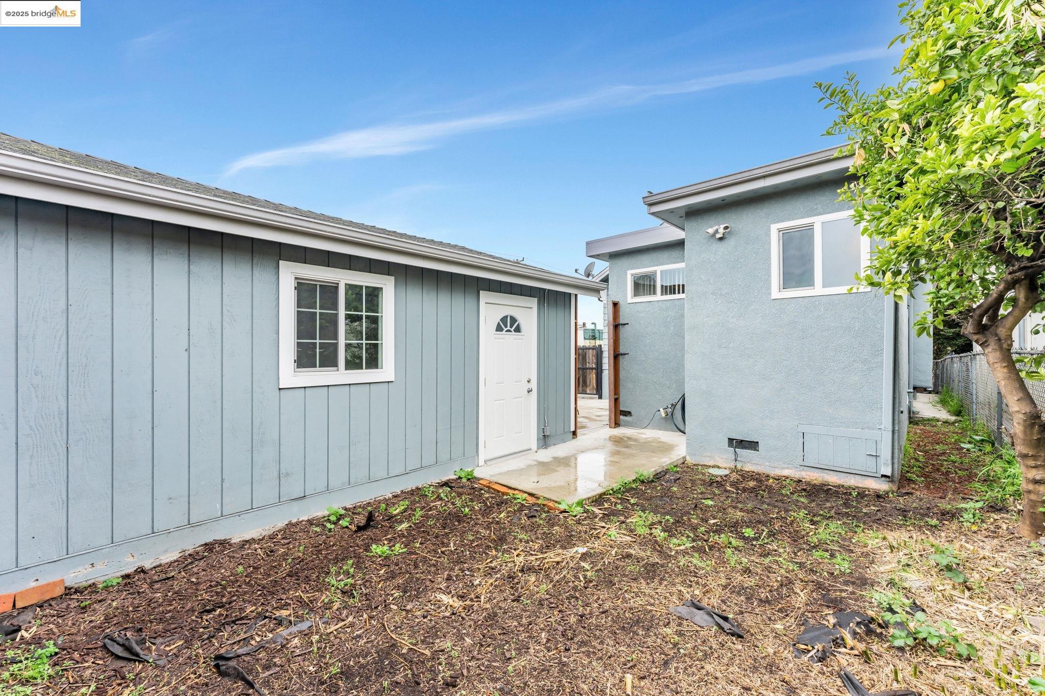 Detail Gallery Image 45 of 47 For 5712 Adeline St., Oakland,  CA 94608 - 3 Beds | 2 Baths