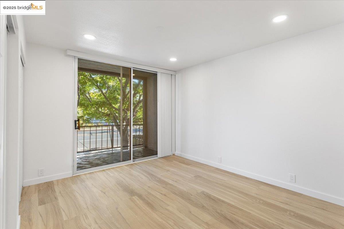 Detail Gallery Image 12 of 24 For 1610 Milvia St, Berkeley,  CA 94709 - – Beds | – Baths