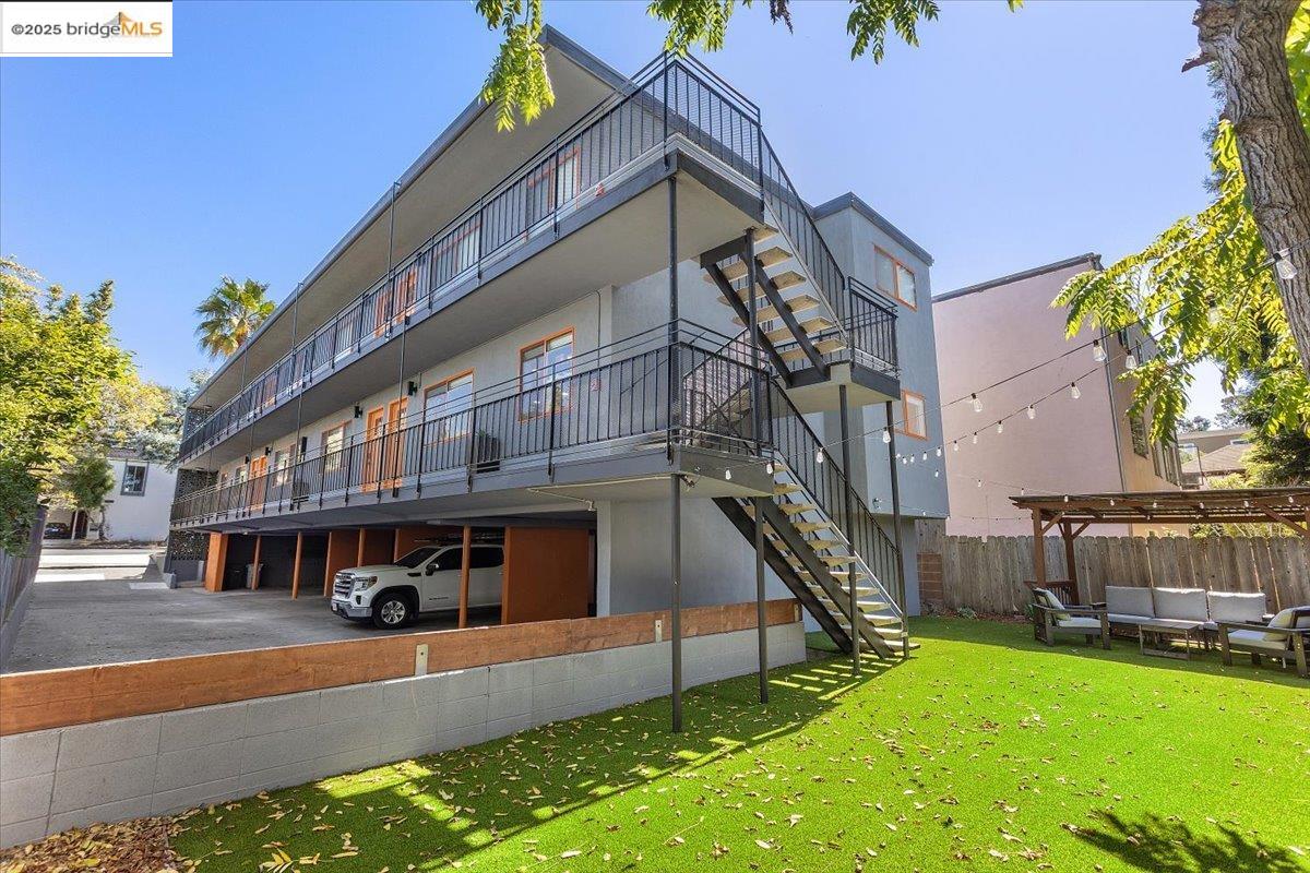 Detail Gallery Image 18 of 24 For 1610 Milvia St, Berkeley,  CA 94709 - – Beds | – Baths