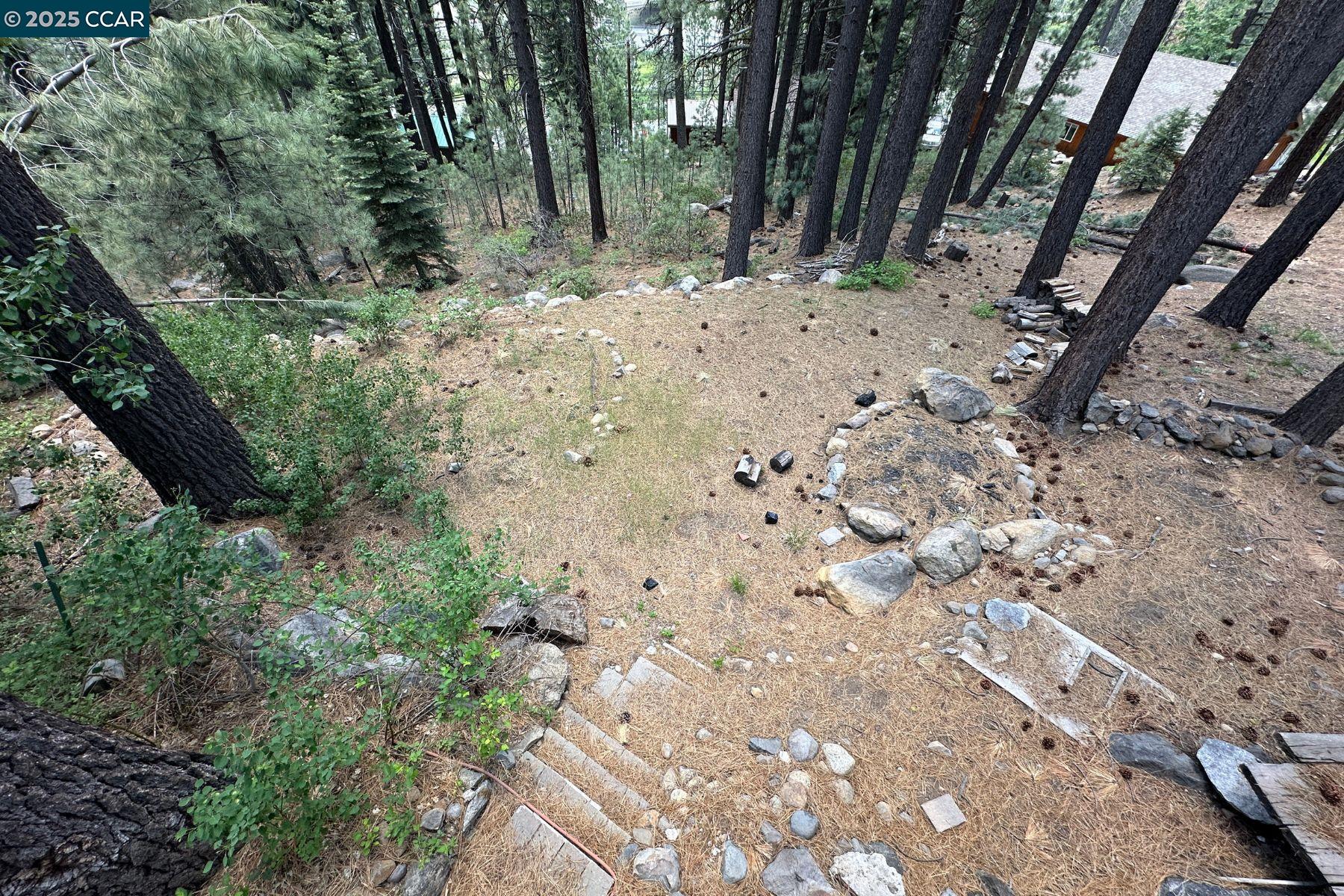 Detail Gallery Image 15 of 25 For 12255 Sierra Dr, Truckee,  CA 96161 - 4 Beds | 2 Baths