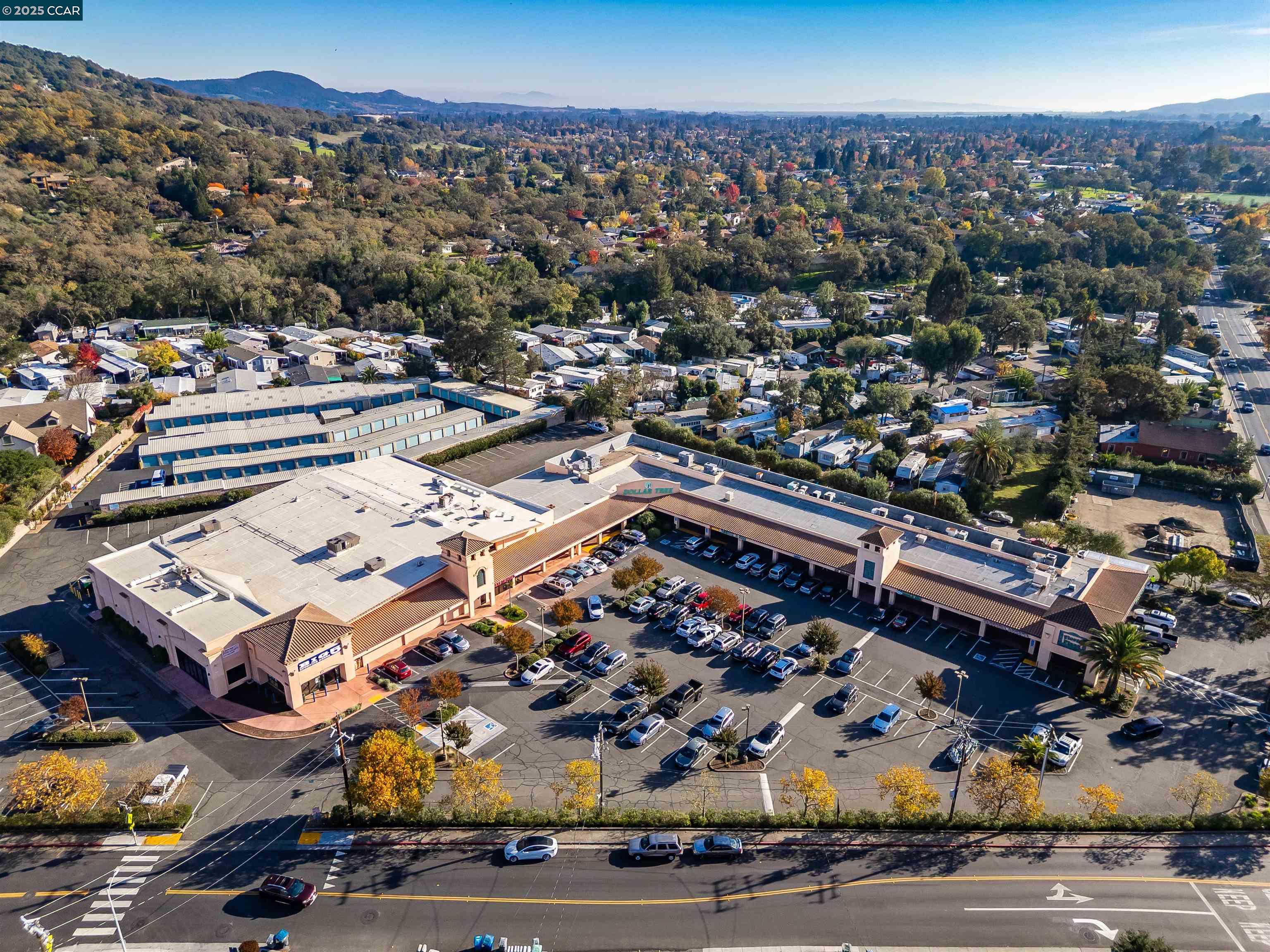 Detail Gallery Image 59 of 60 For 605 Barcelona Dr, Sonoma,  CA 95476-4434 - 4 Beds | 3 Baths