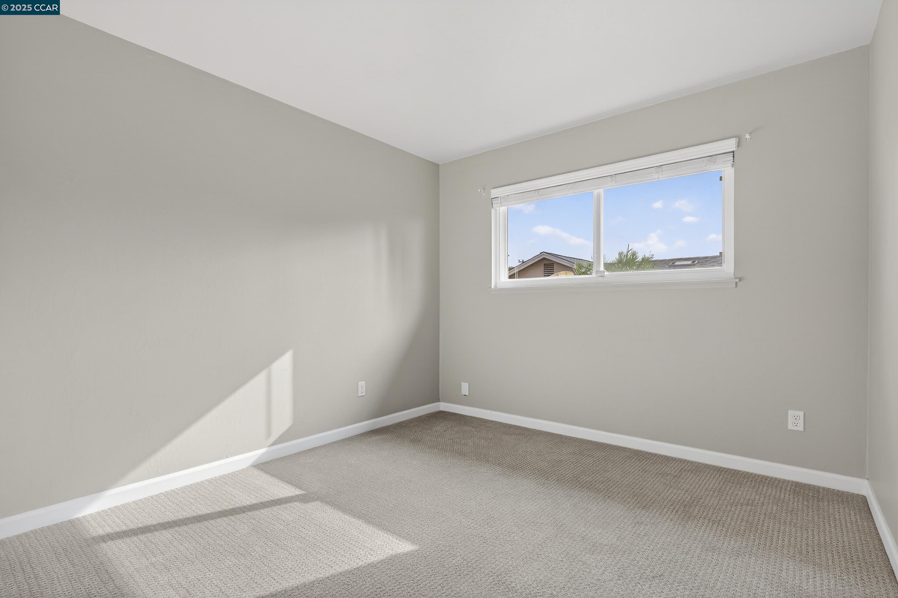Detail Gallery Image 34 of 56 For 4512 Robert Way, Richmond,  CA 94803 - 3 Beds | 2 Baths
