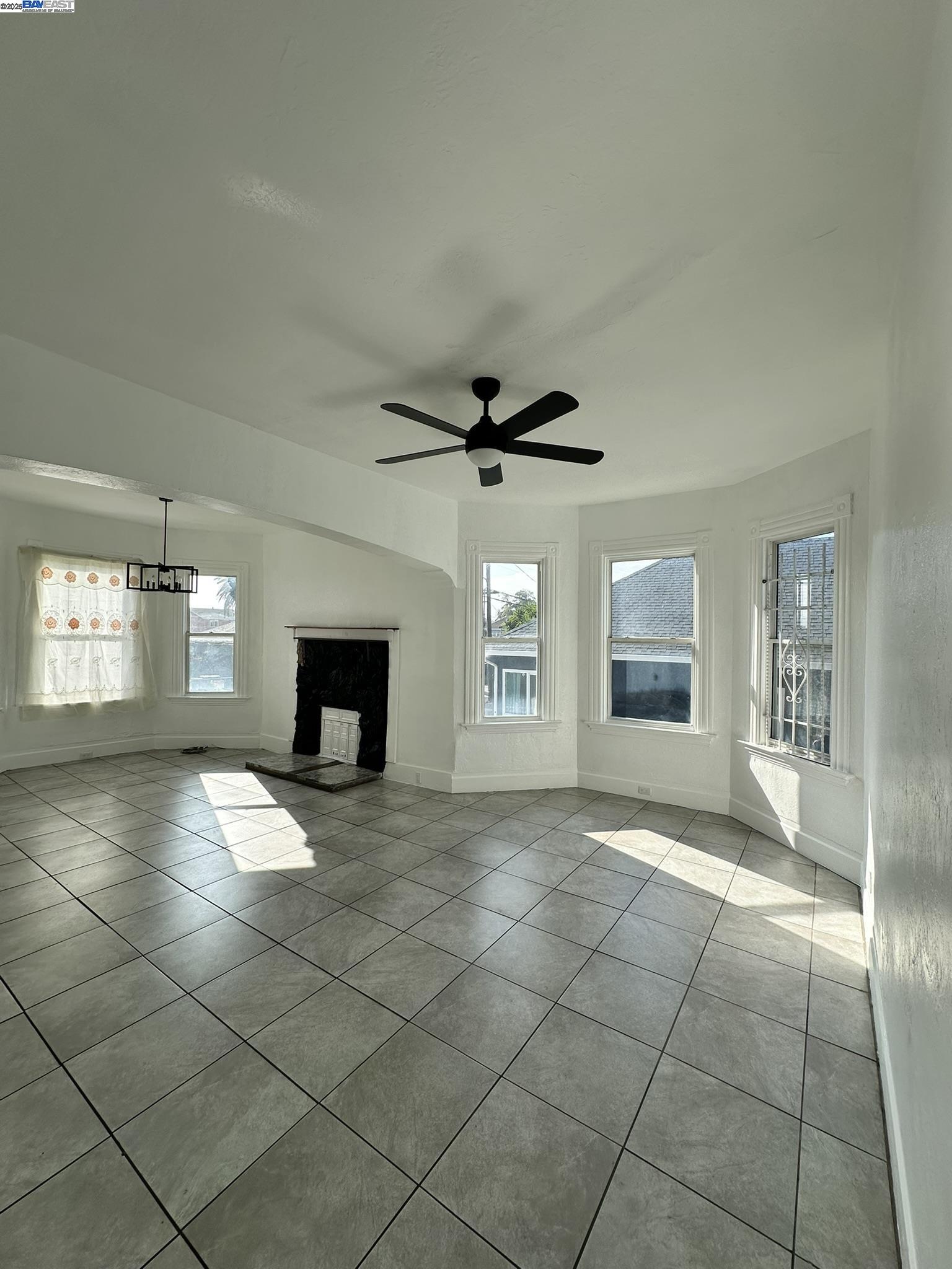 Detail Gallery Image 11 of 54 For 1725 96th Ave, Oakland,  CA 94603 - – Beds | – Baths