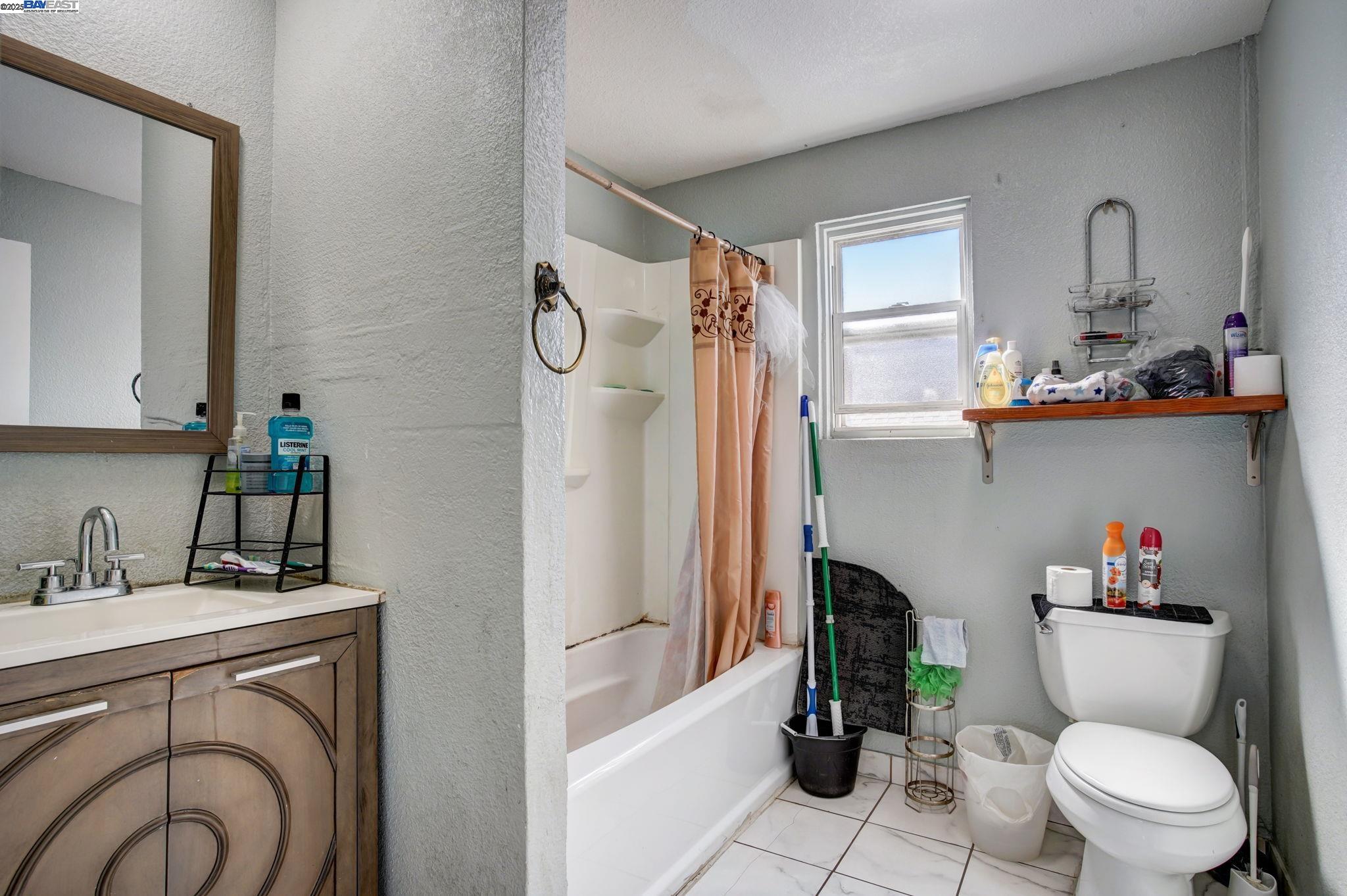 Detail Gallery Image 22 of 54 For 1725 96th Ave, Oakland,  CA 94603 - – Beds | – Baths